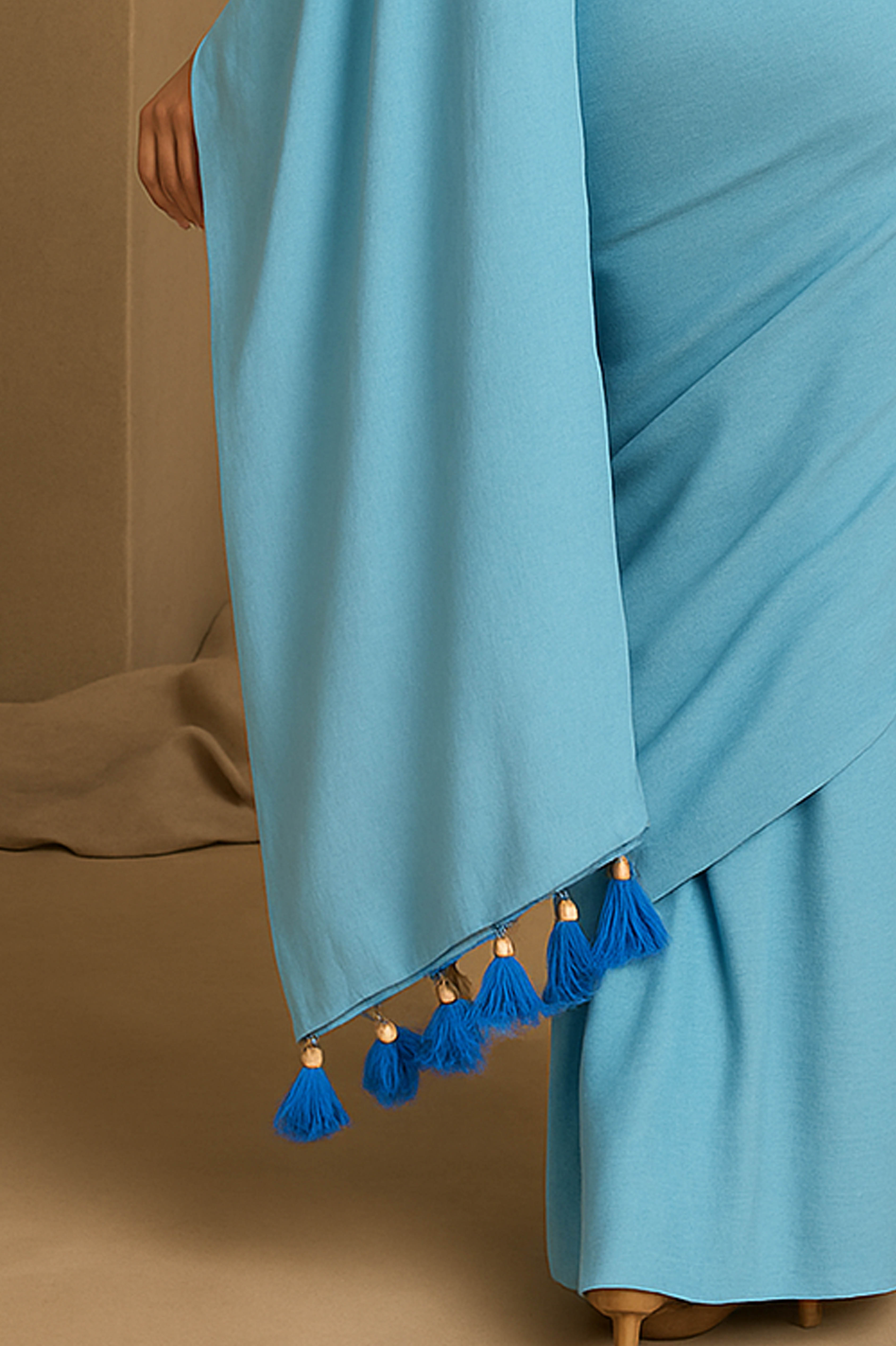 Pure Cotton Sky Blue Saree with Tassels & Blouse Piece