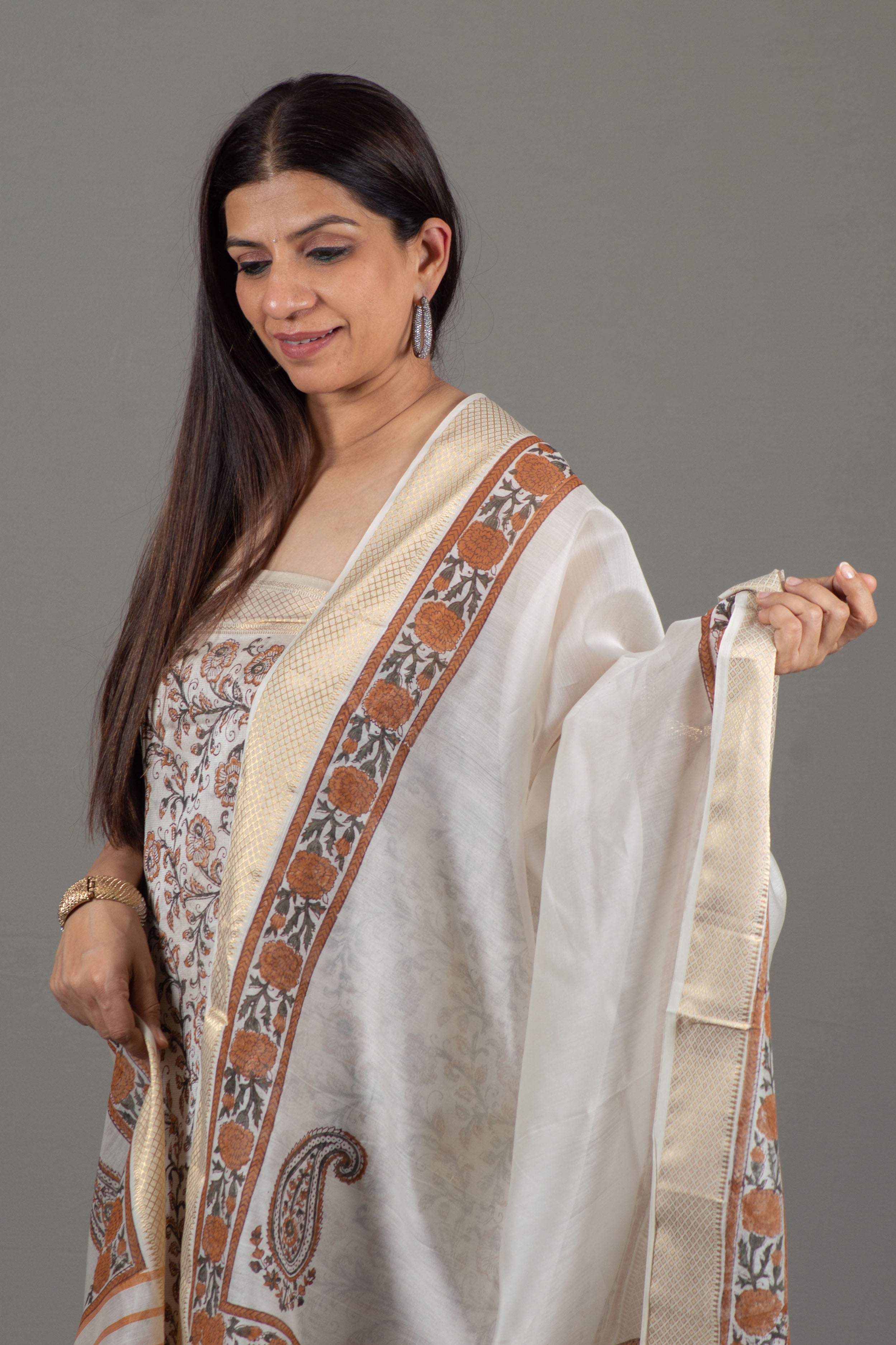Amaira Tissue Cotton Silk Maheshwari Unstitched Suit Set in Charming Print Featuring Rust & Green Floral Motifs  with Double Zari Border - Indian Handloomz