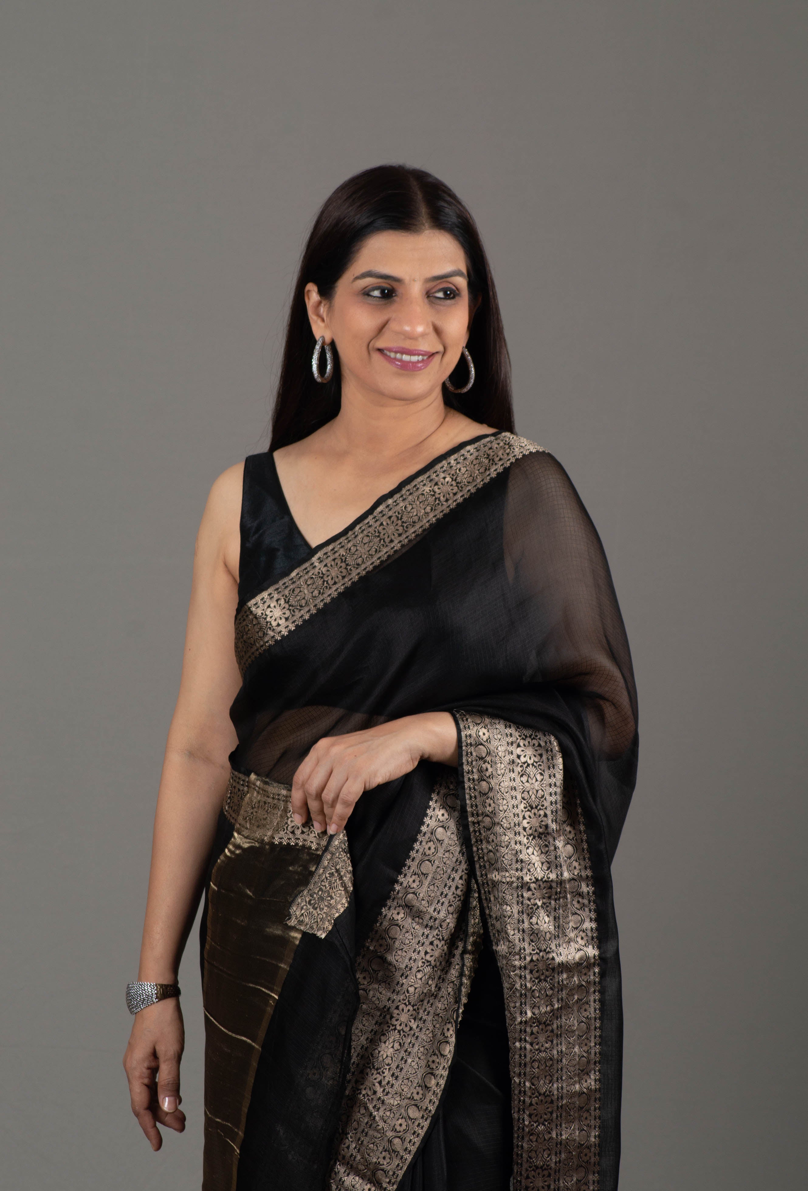 Kali Kota Silk Saree in Black Colour with Zari Border - Indian Handloomz