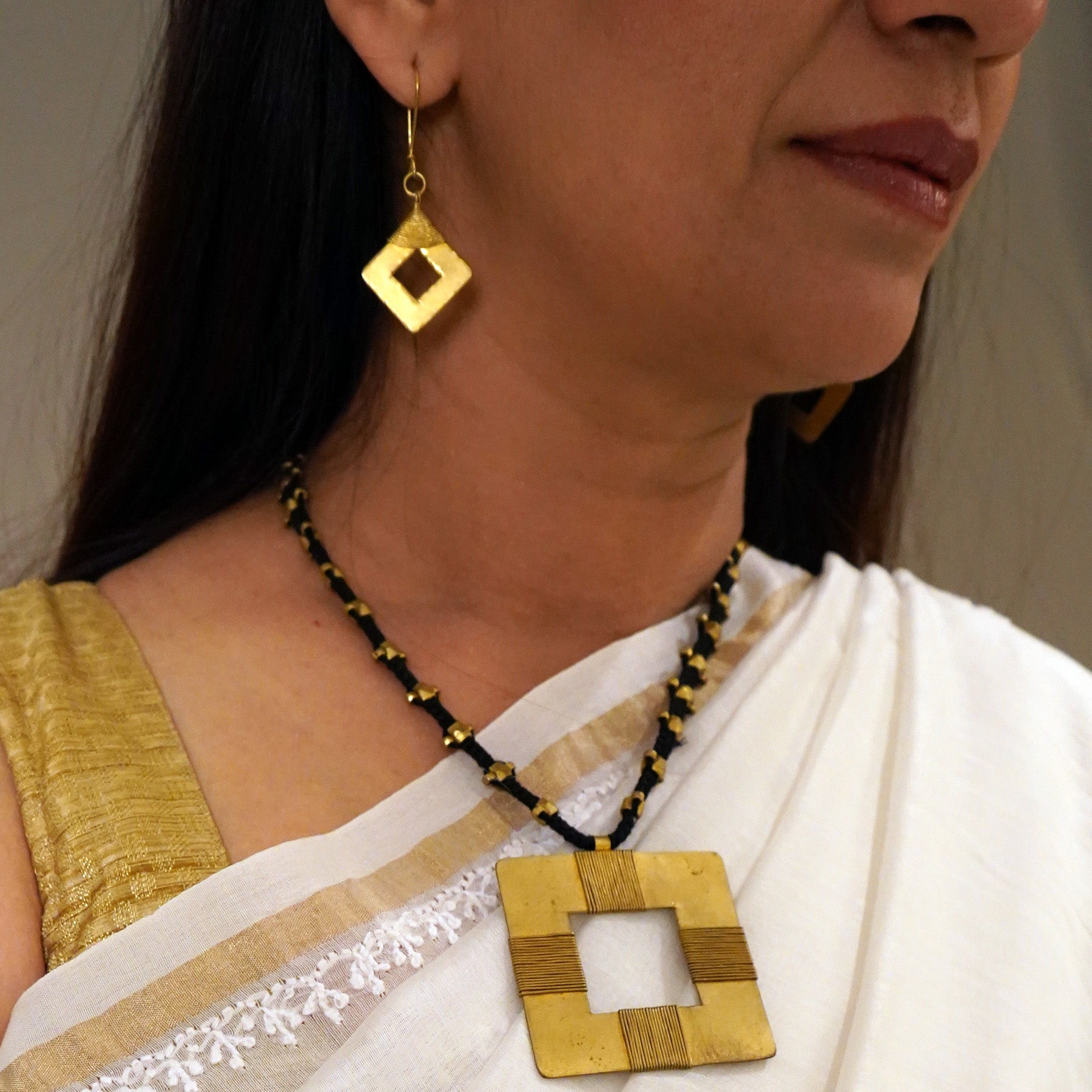 Brass Jewellery Earring & Necklace Set - Indian Handloomz