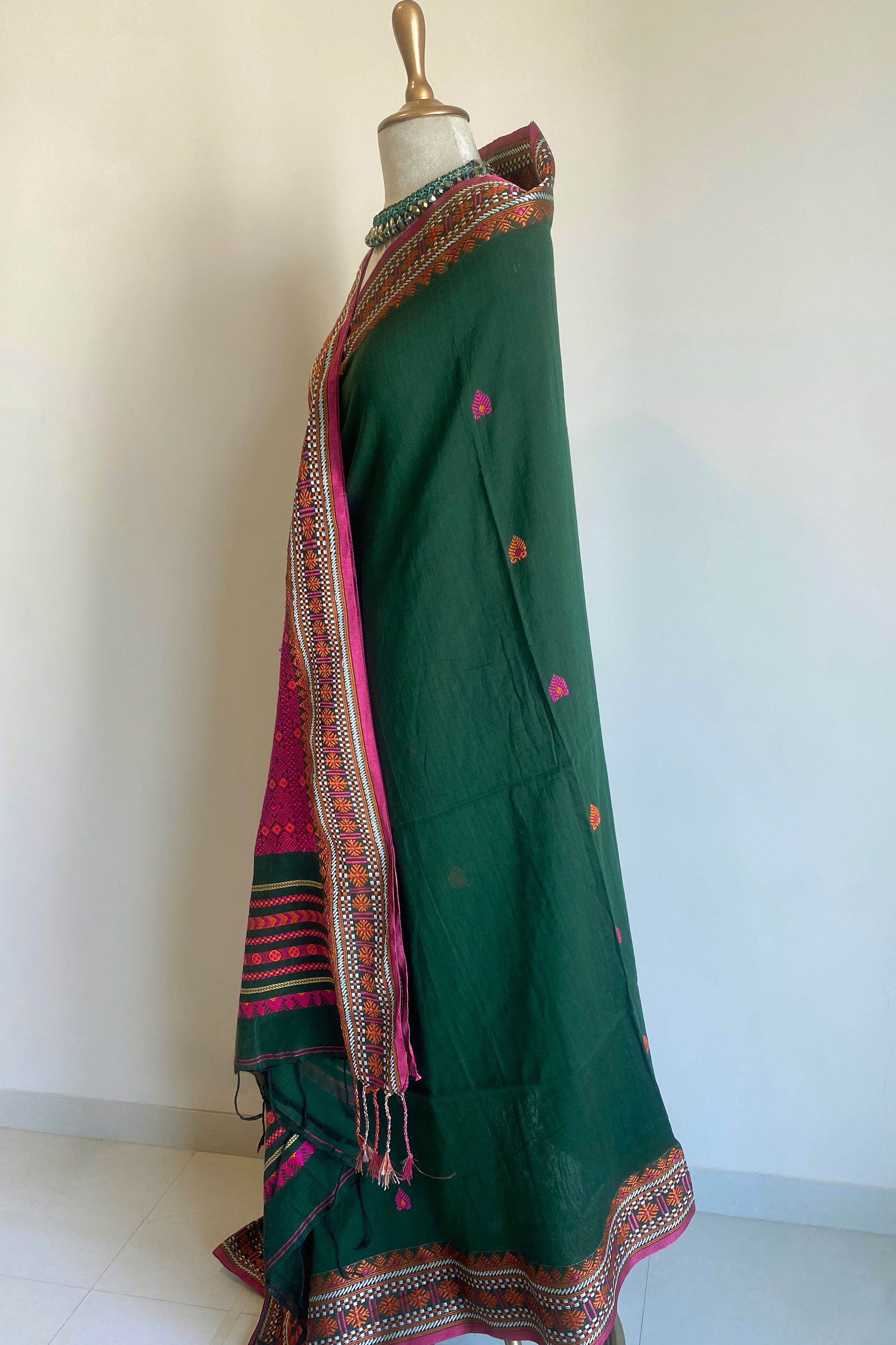 Hridya Jamdani Assam Cotton Saree in Green, White and Magenta Colour