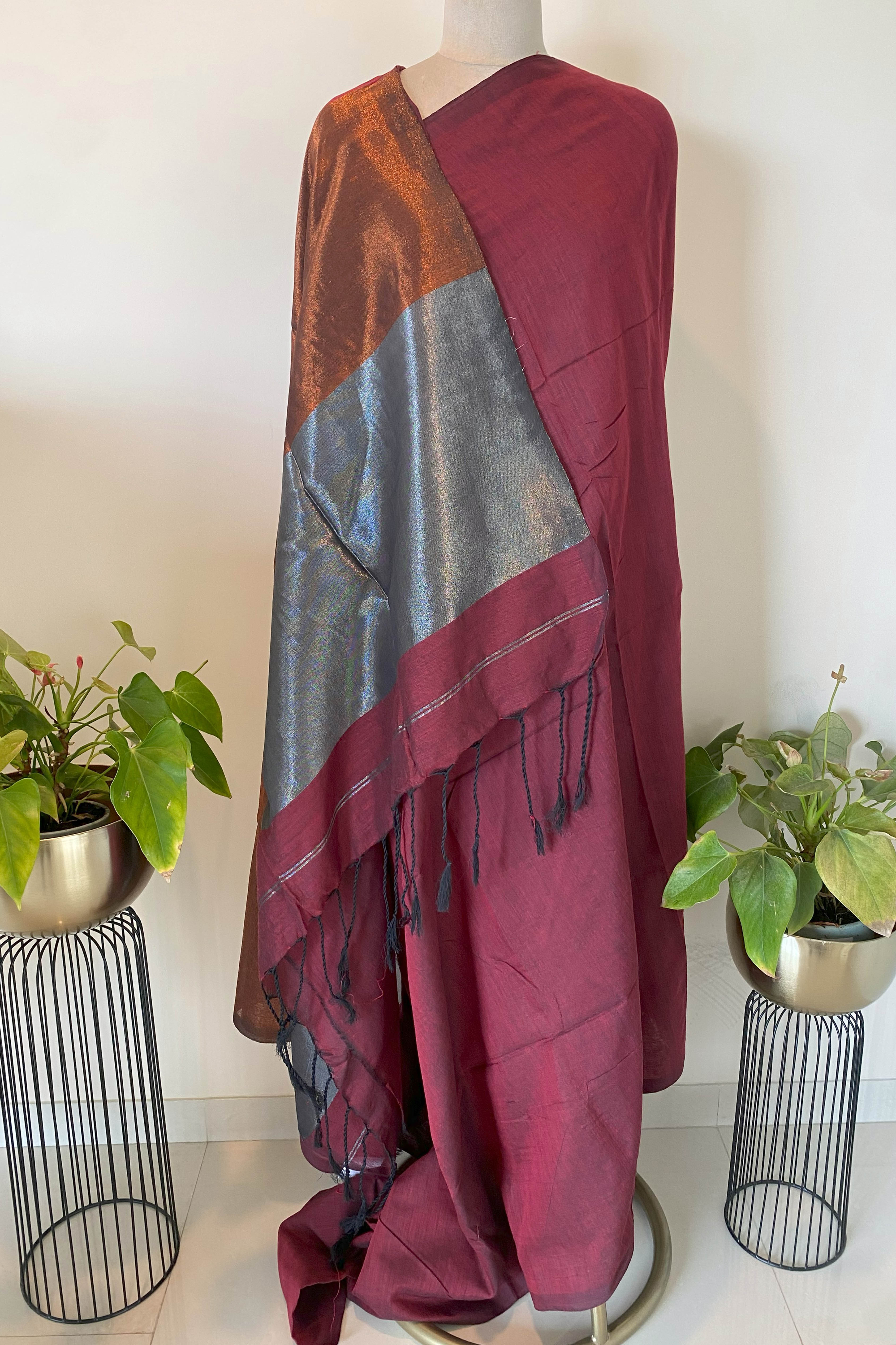 Cotton Maroon Saree with Silver & Copper Pallu - Indian Handloomz