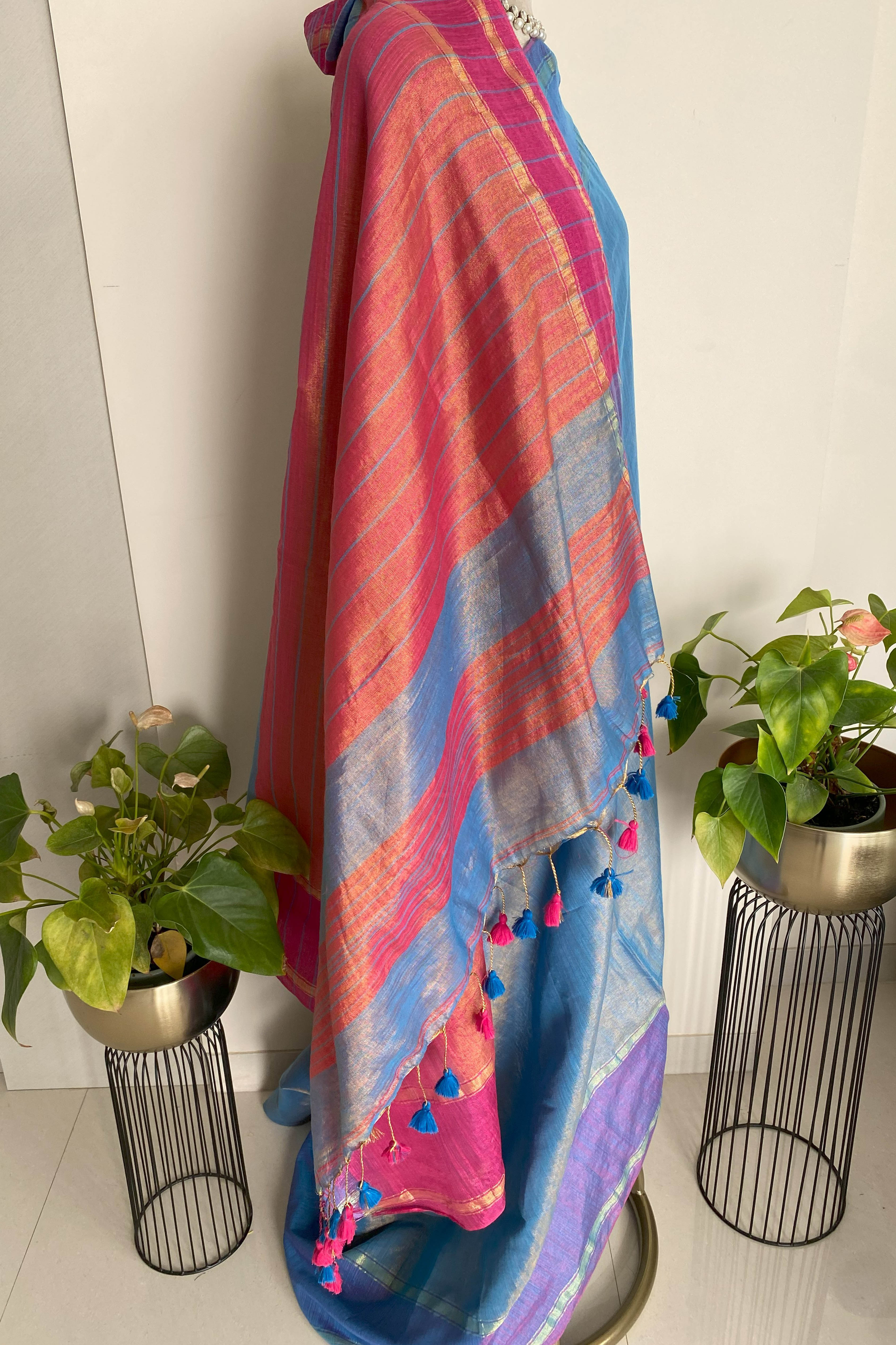 Light Blue & Pink Jamdani Tissue Cotton Saree - Indian Handloomz