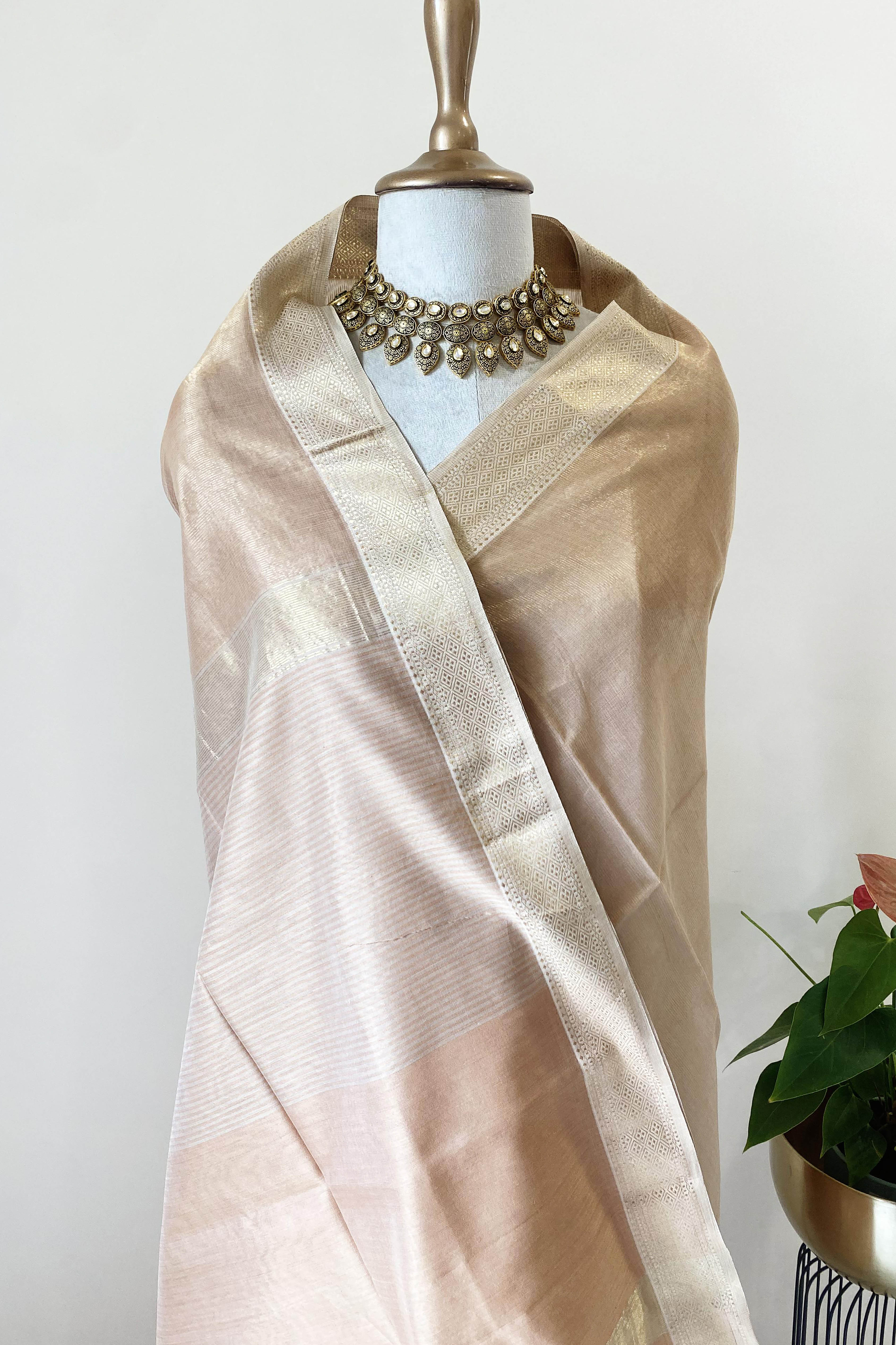 Jivika Light Brown Maheshwari Silk Cotton Tissue Saree - Indian Handloomz