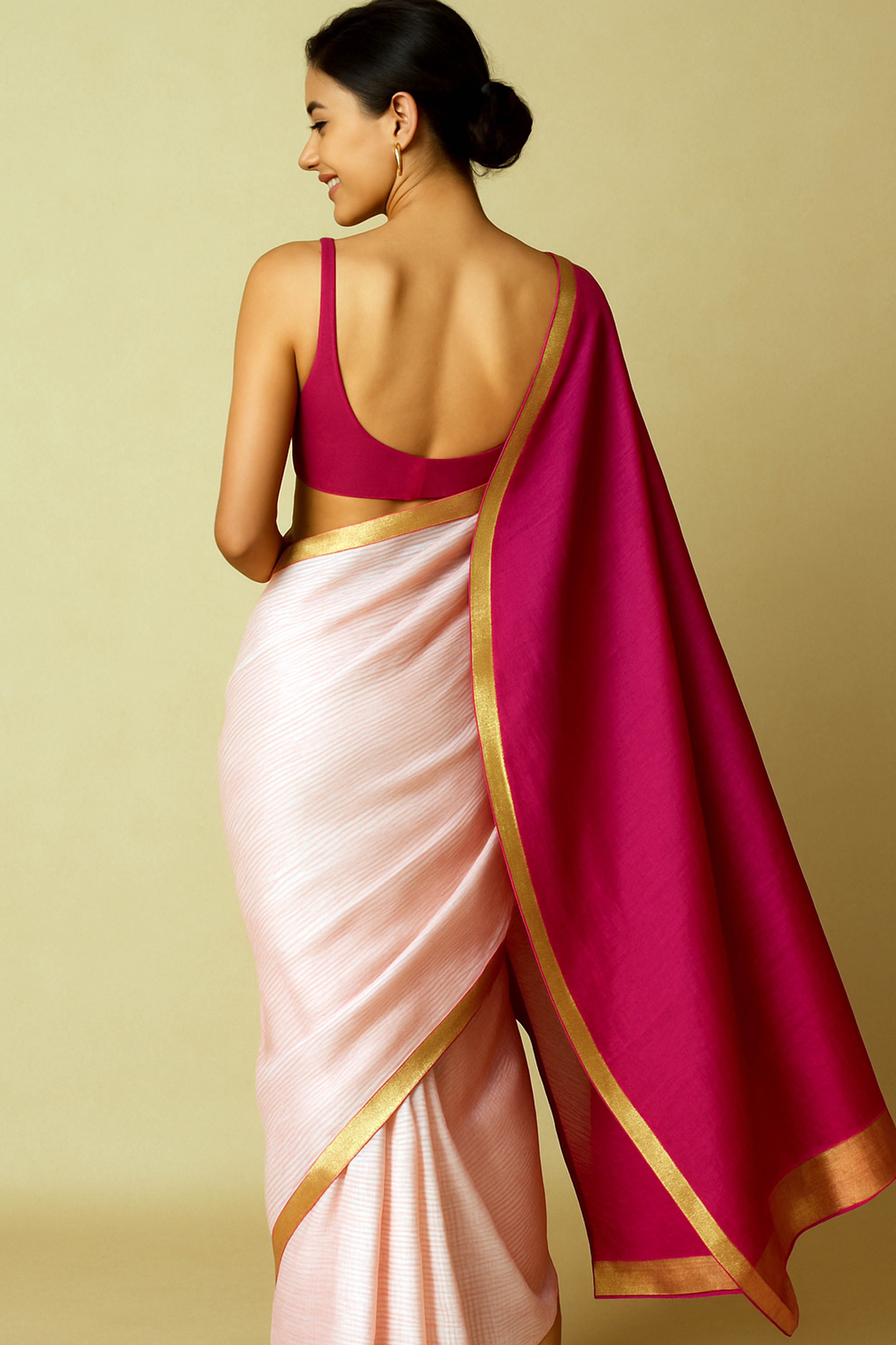 Tiya Light Pink Body with Dark Pink Palla Maheshwari Silk Cotton Tissue Saree - Indian Handloomz