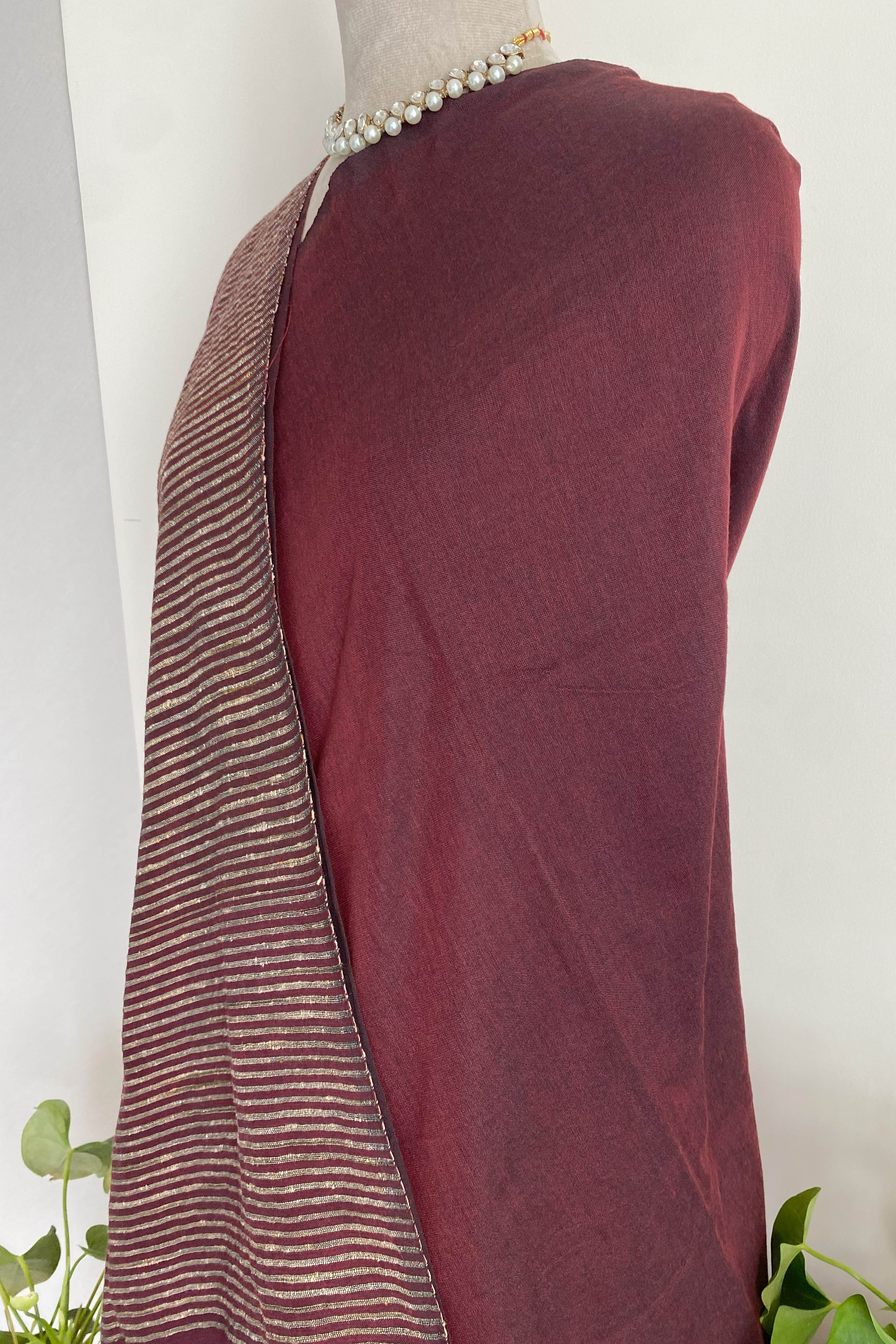Para Jamdani Slub Cotton Saree in Maroon Colour - Indian Handloomz
