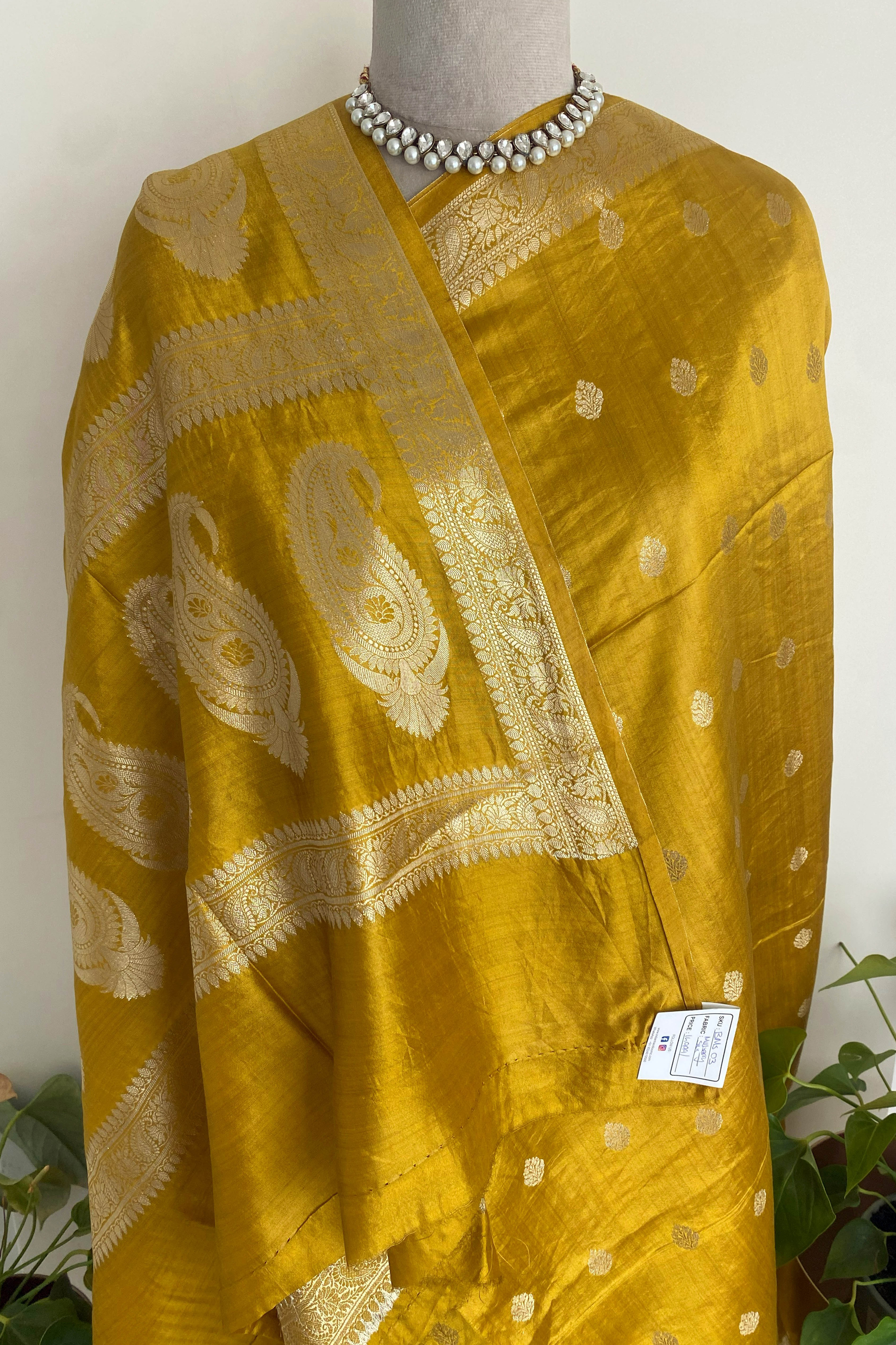 Pure Mulberry Silk Saree in Golden Yellow - Indian Handloomz