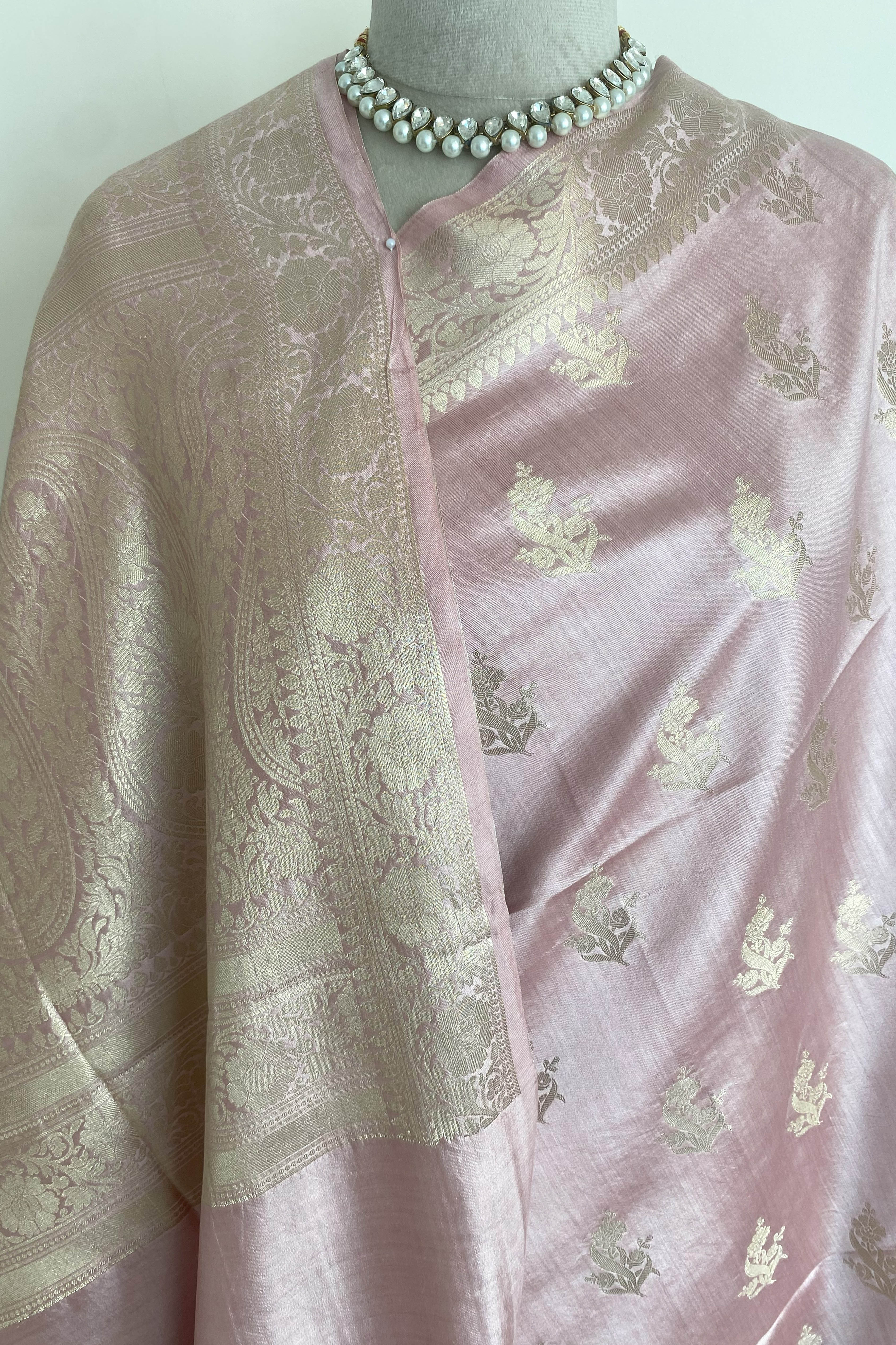 Pure Mulberry Silk Saree in Pink Colour - Indian Handloomz