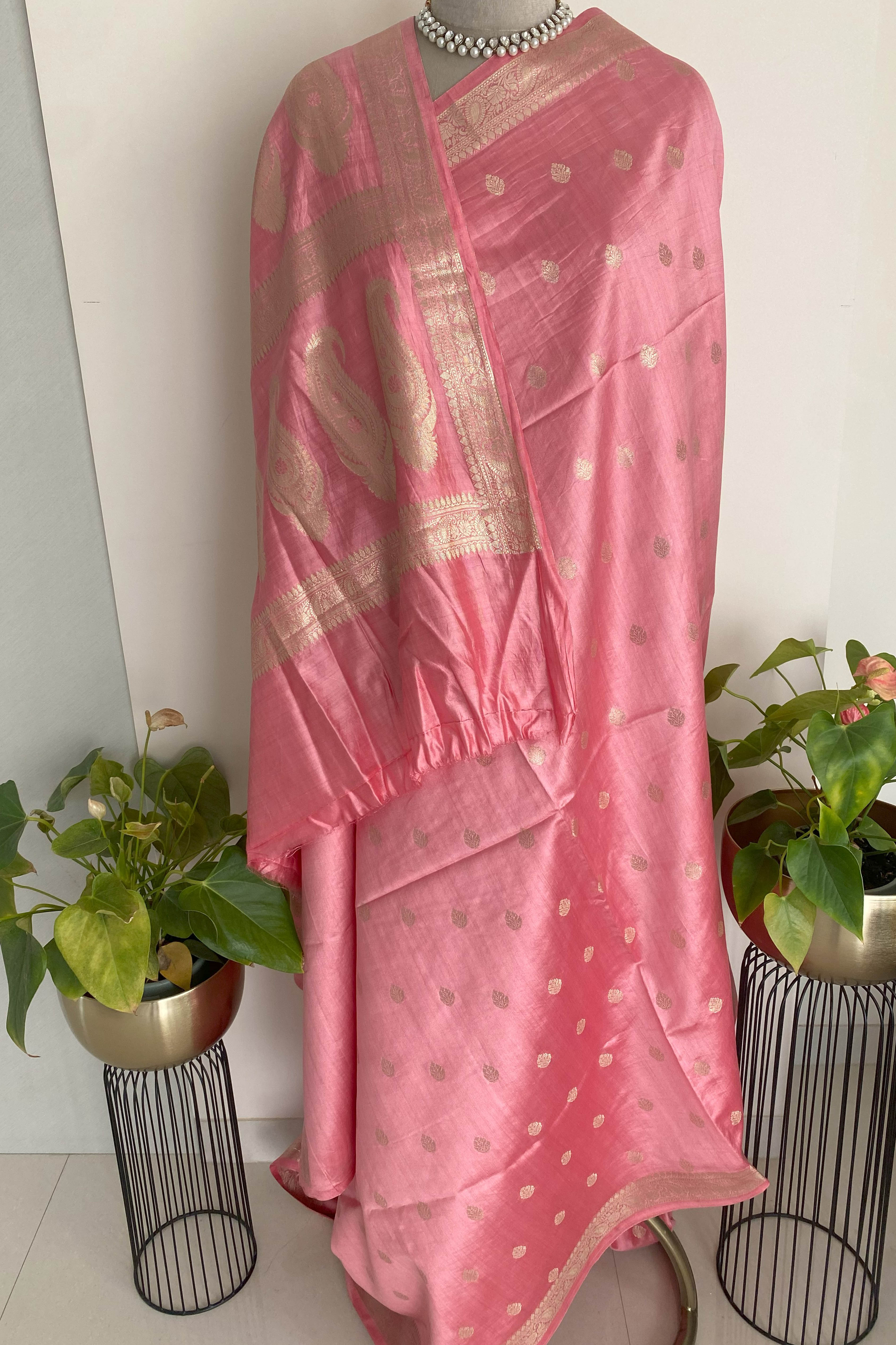 Pure Mulberry Silk Saree in Pink - Indian Handloomz