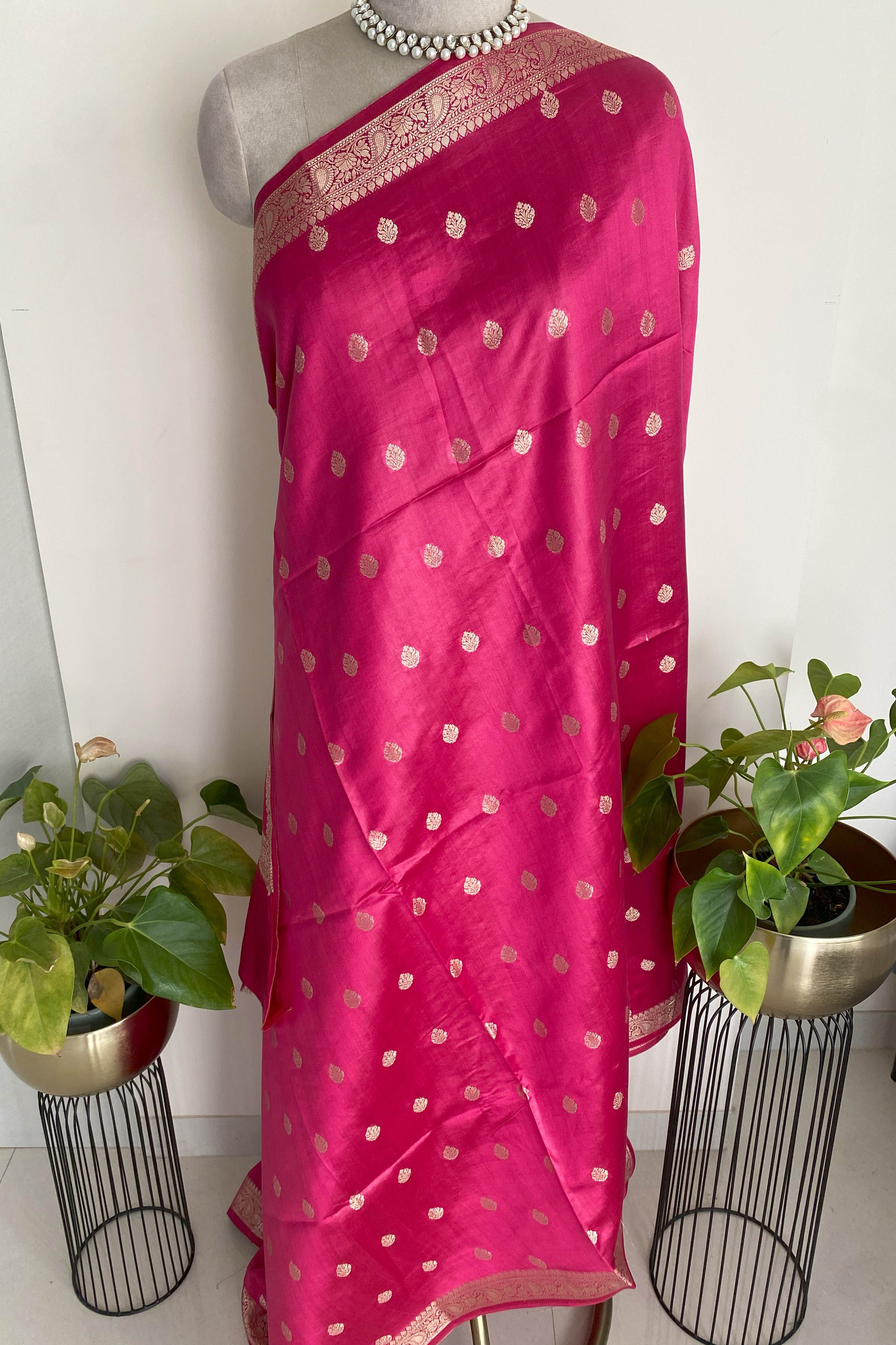 Pure Mulberry Silk Saree in Rani Pink - Indian Handloomz