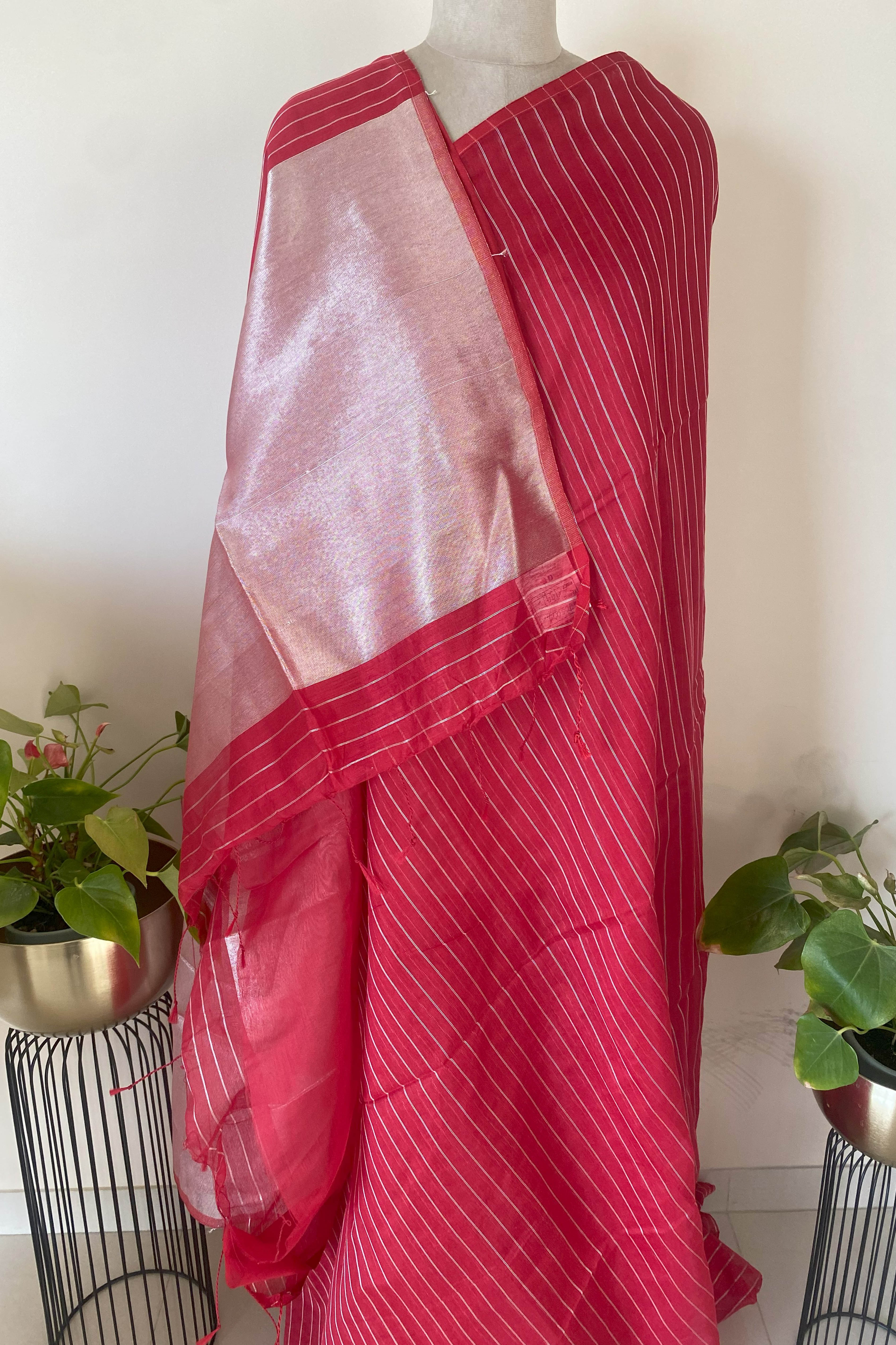 Red & Silver Jamdani Cotton Saree - Indian Handloomz