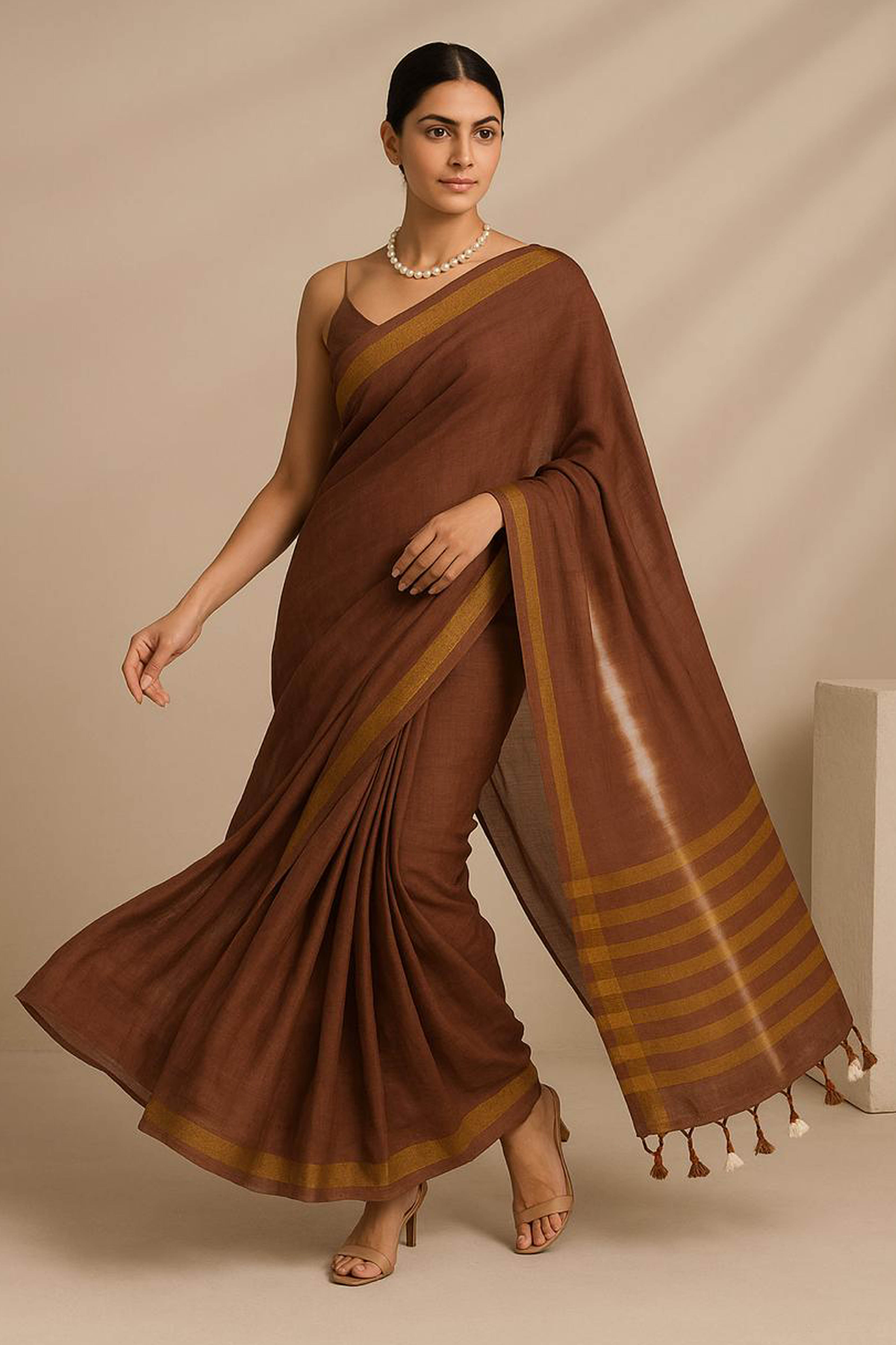 Resha Pure Mul Cotton Brown Tie dye Saree - Indian Handloomz
