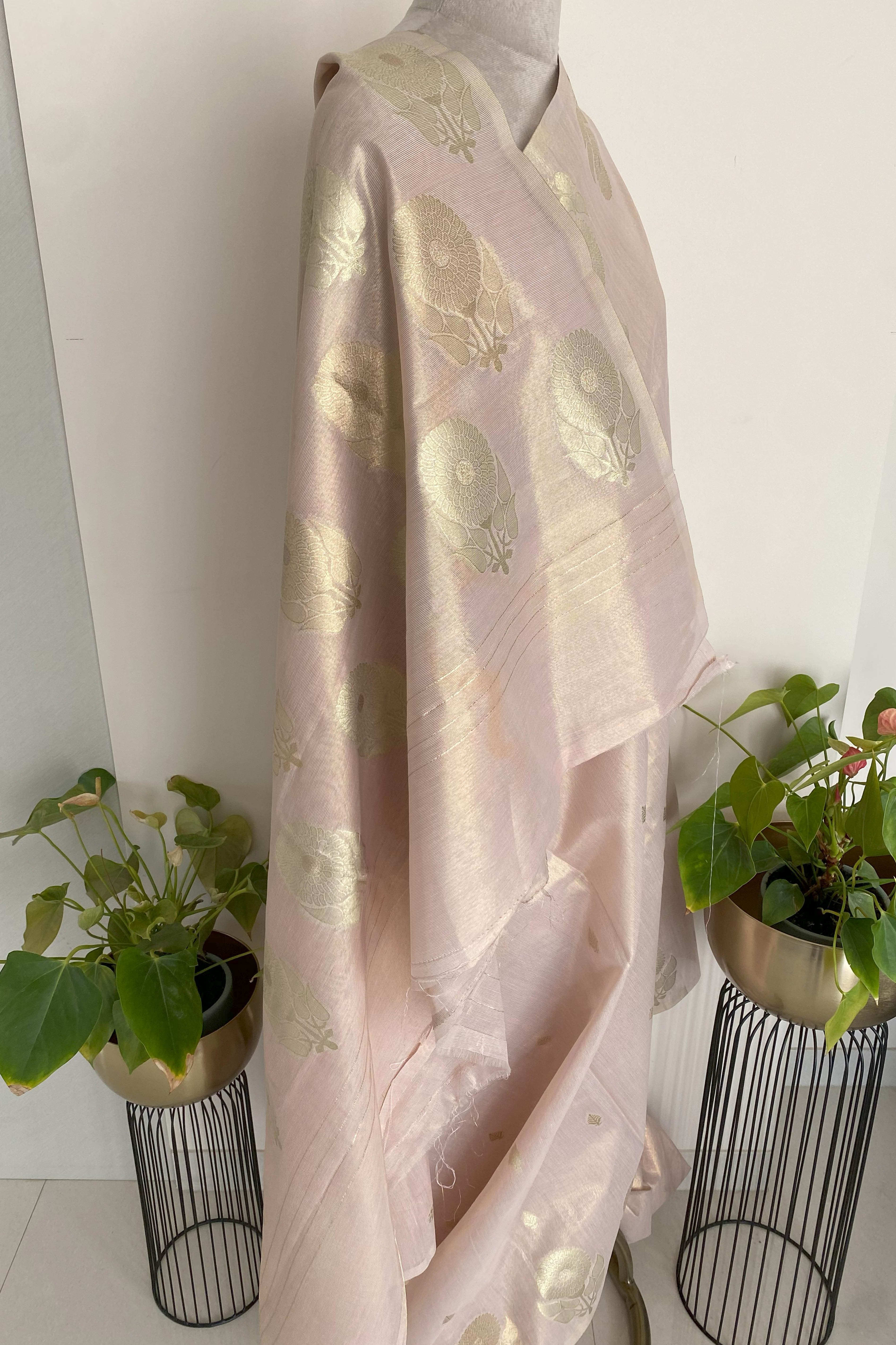 Soft Tissue Linen Saree with Zari in Peach Colour - Indian Handloomz