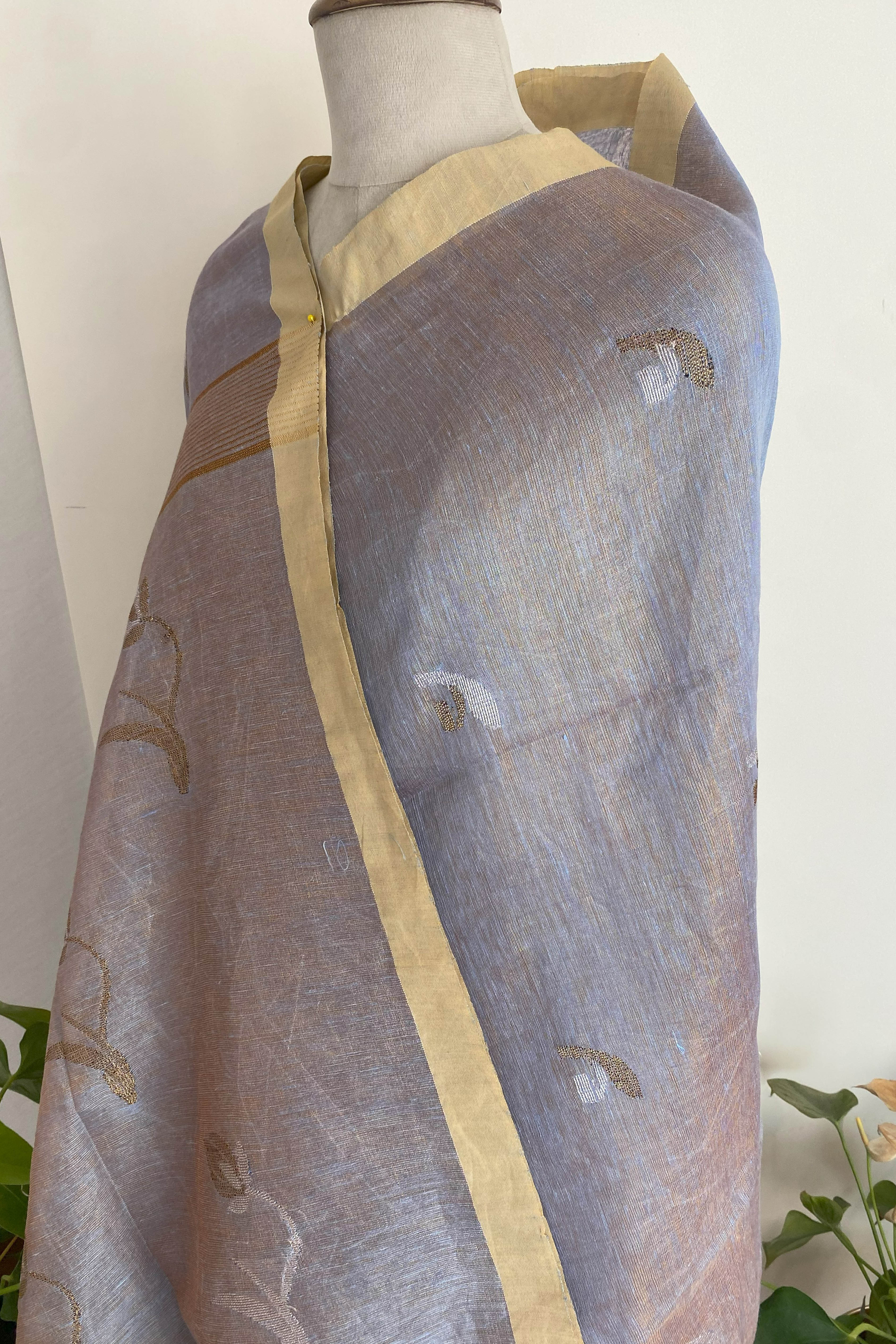 Urvashi Tissue Linen Saree in Grey Colour with Golden Zari - Indian Handloomz