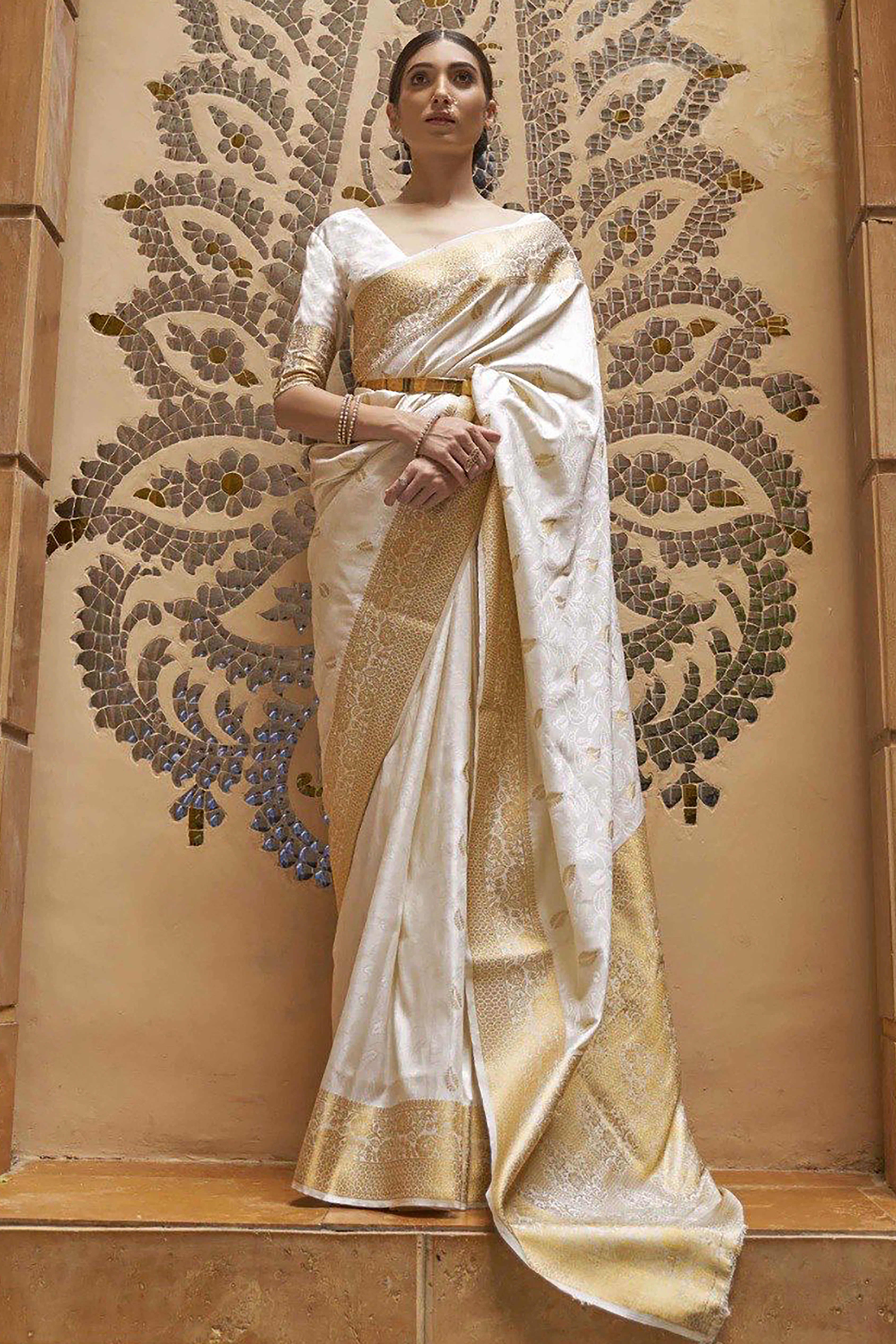 Tvisha Kanchipuram Silk Sarees in Ivory Colour & Golden Zari Border - Indian Handloomz