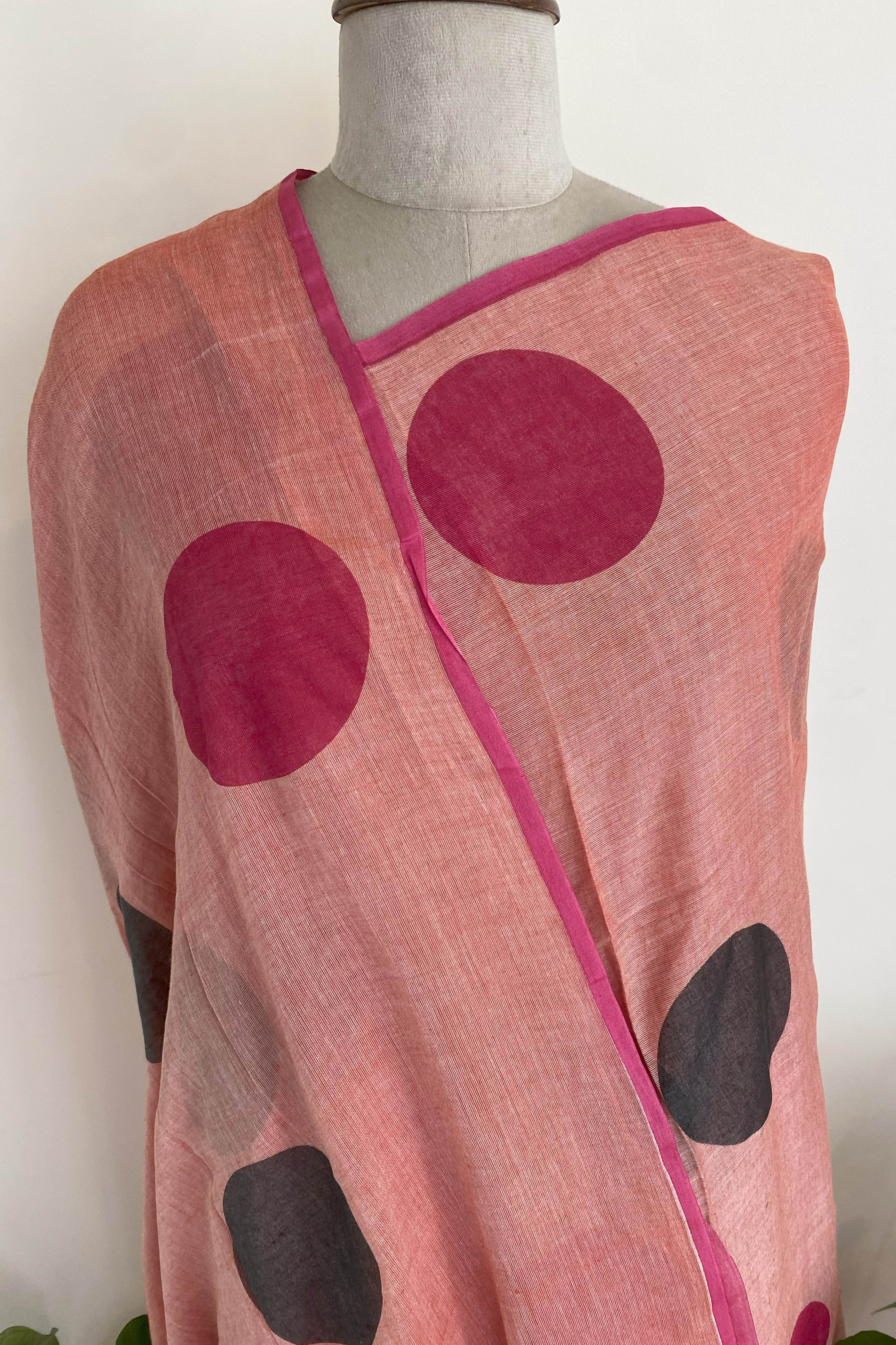 Rewa Pure Mul Cotton Saree with Polka Dots