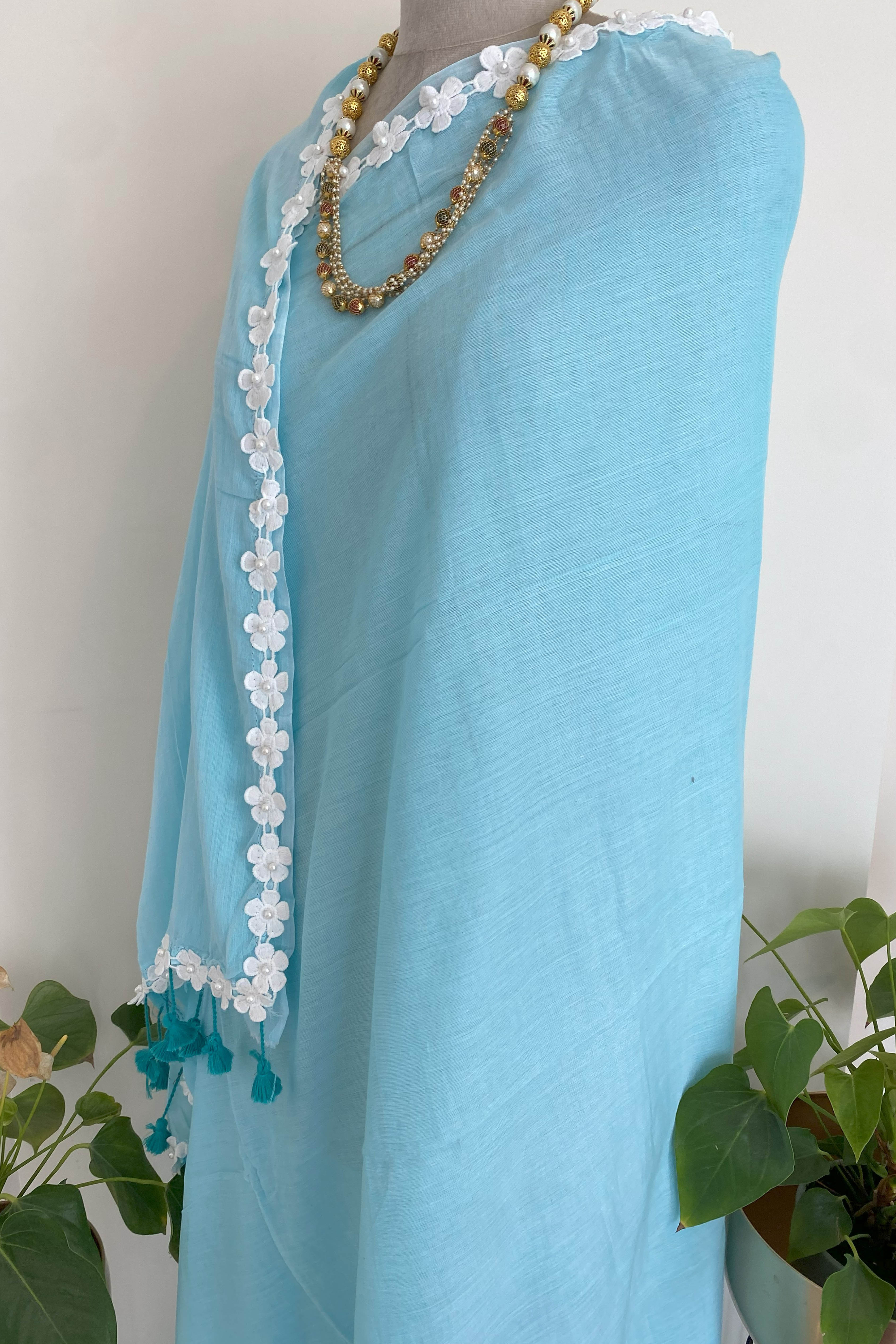Neela Pure Mul Cotton Saree in Sky Blue with White Floral Lace