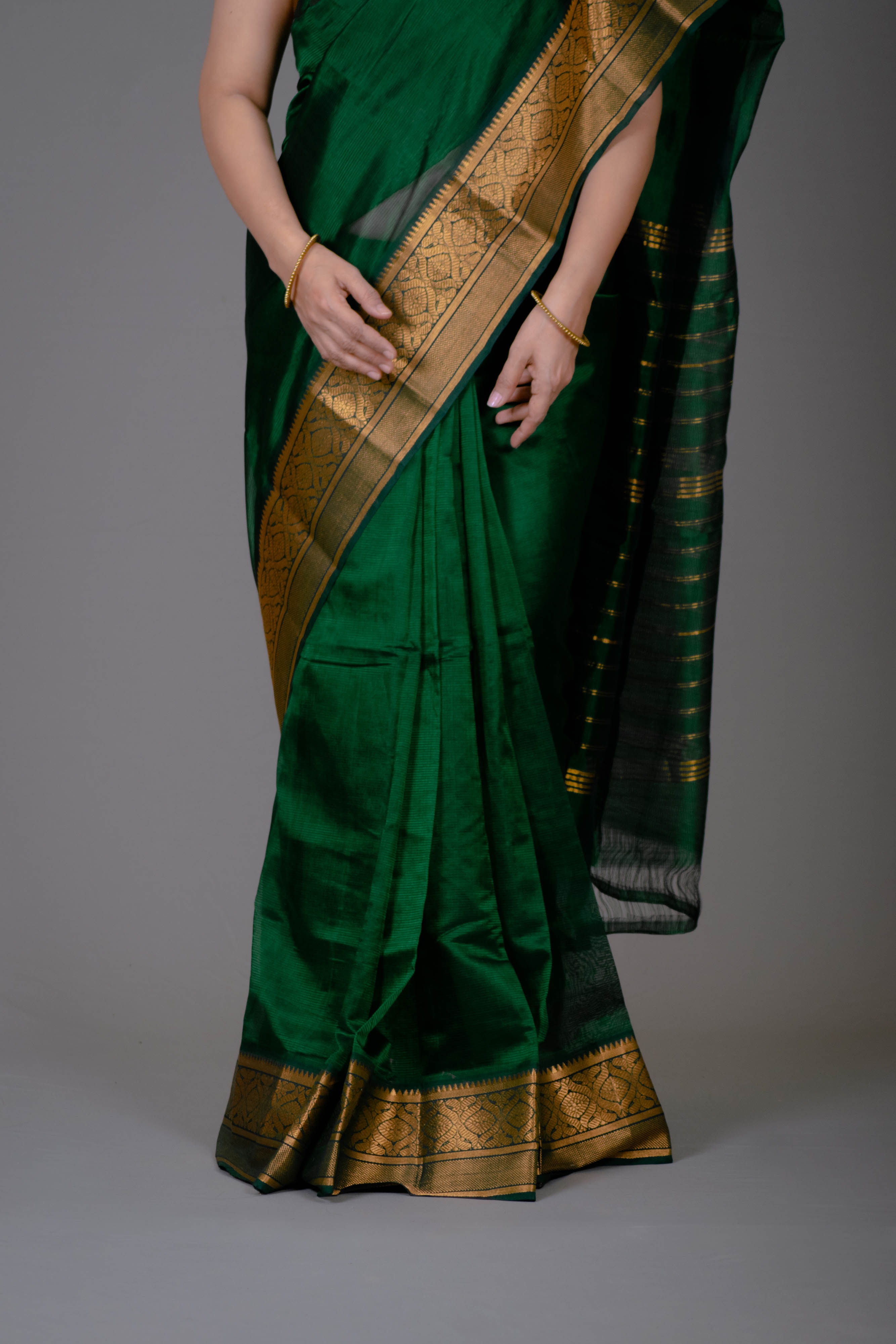 fancy designer wedding bridal party wear saree