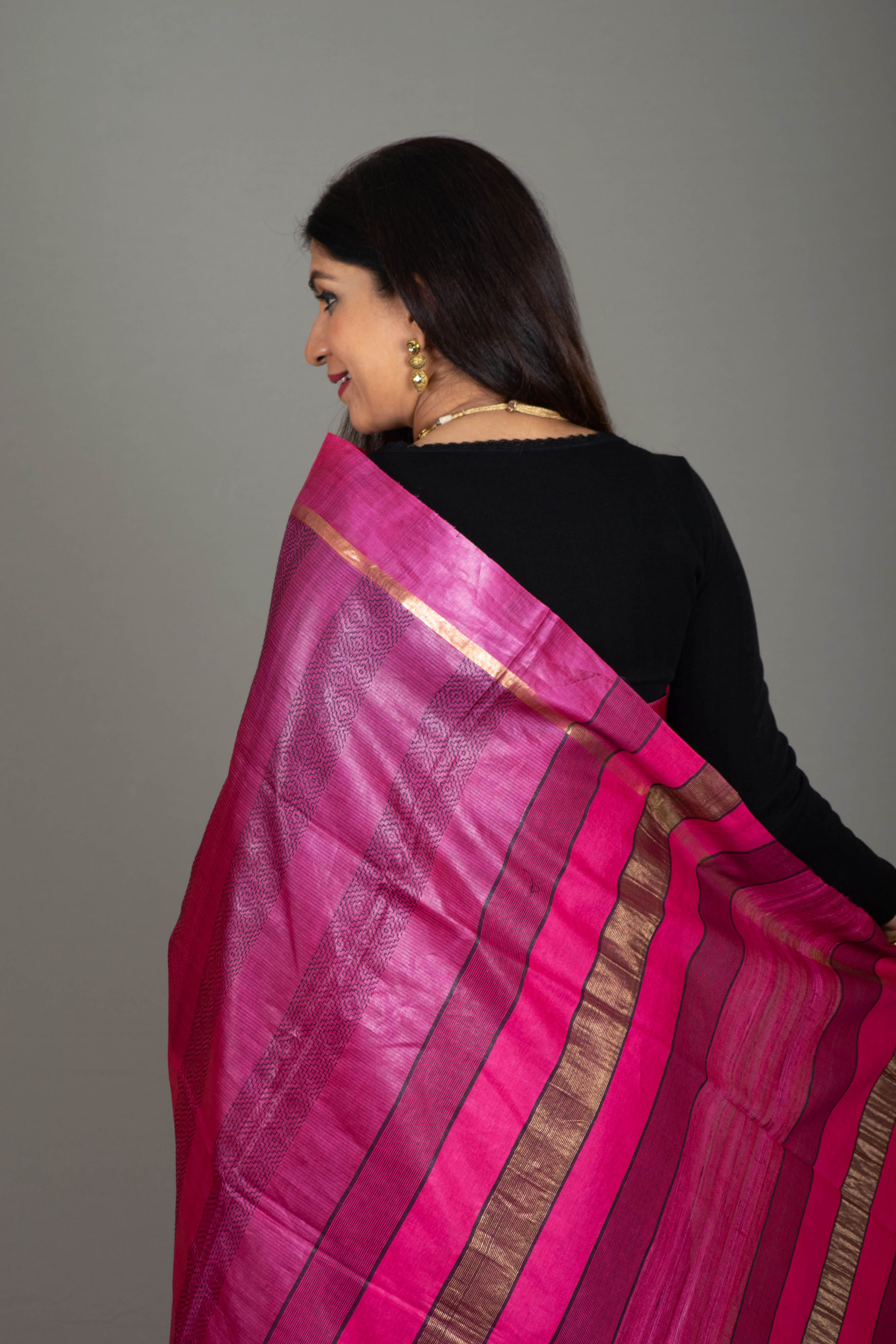 fancy designer wedding bridal party wear saree