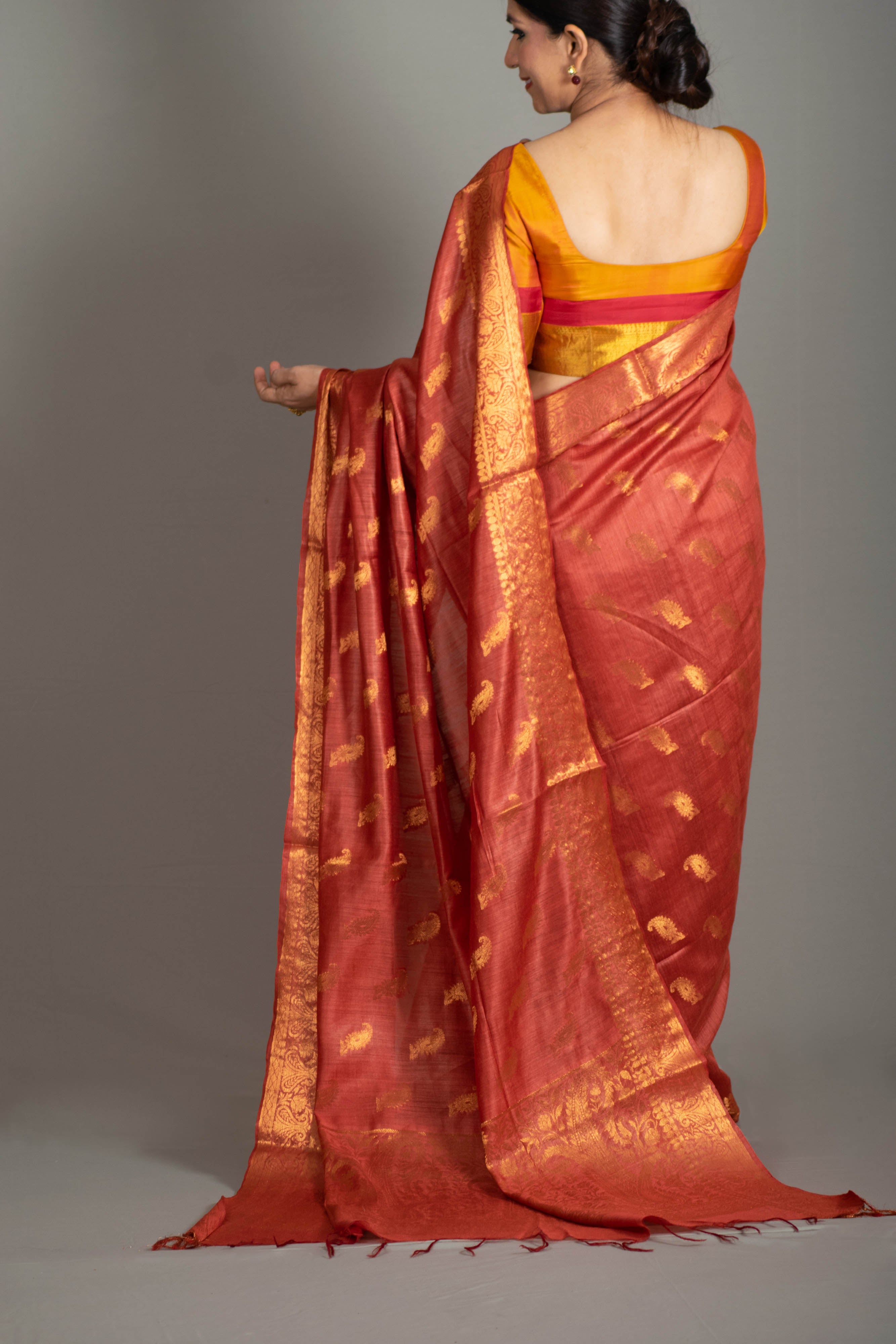 fancy designer wedding bridal party wear saree