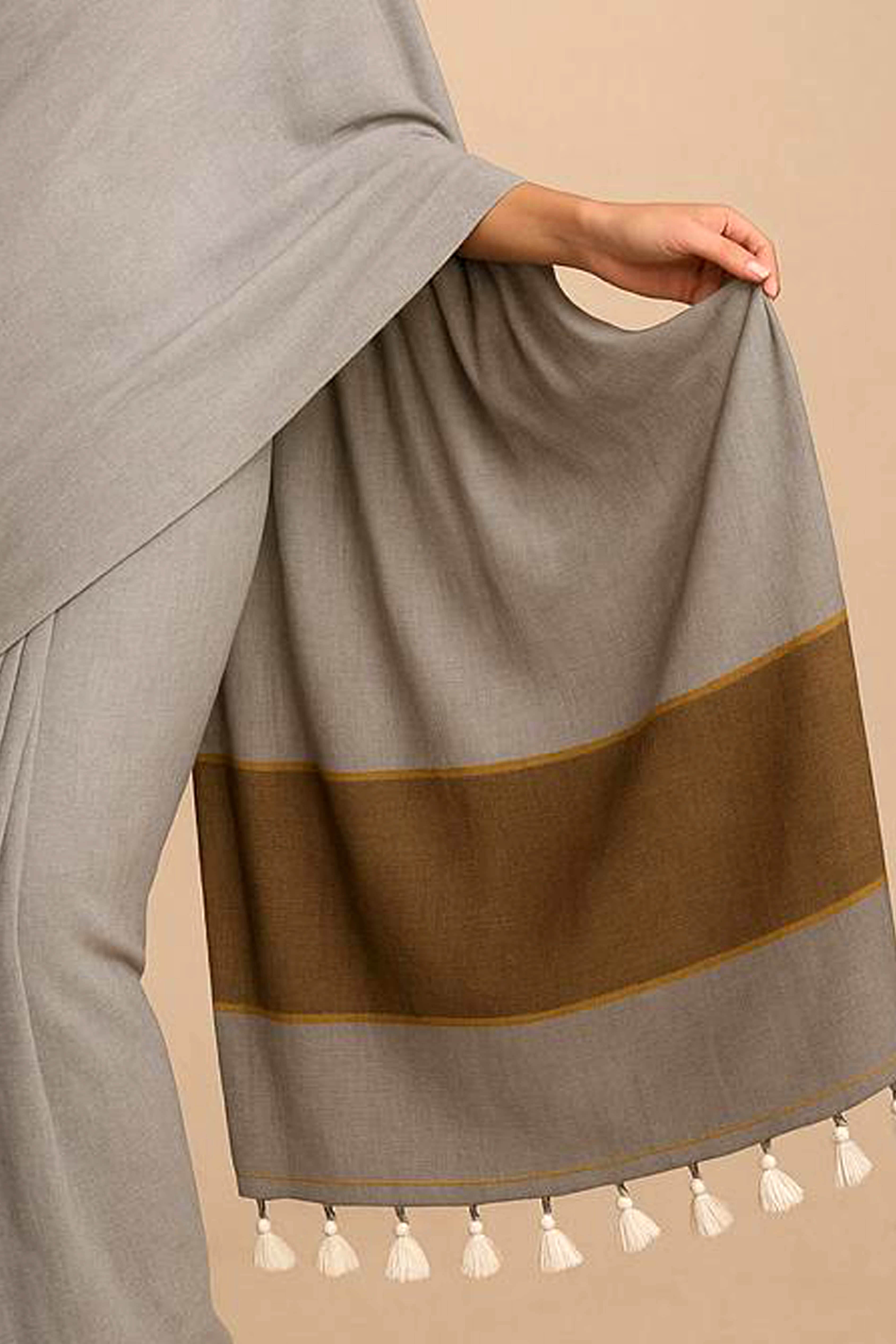Cotton Saree in Grey with Matt Gold Pallu - Indian Handloomz