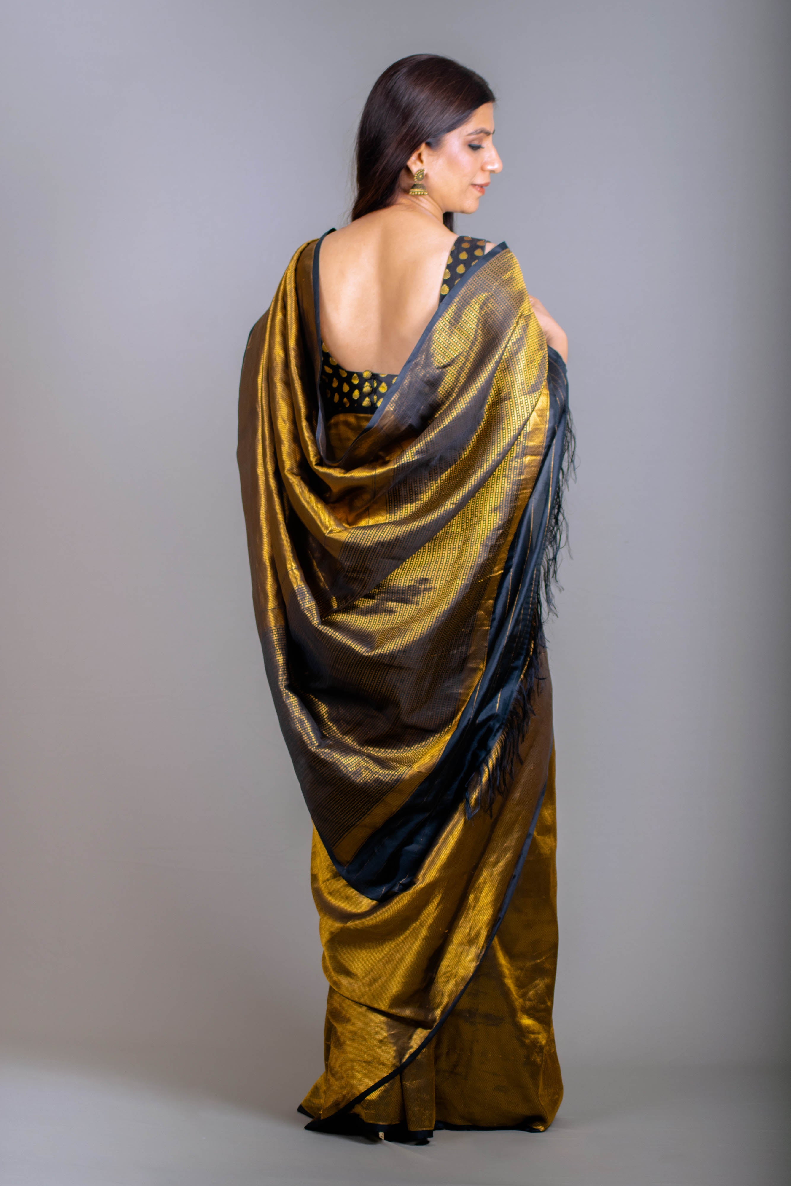 fancy designer wedding bridal party wear saree