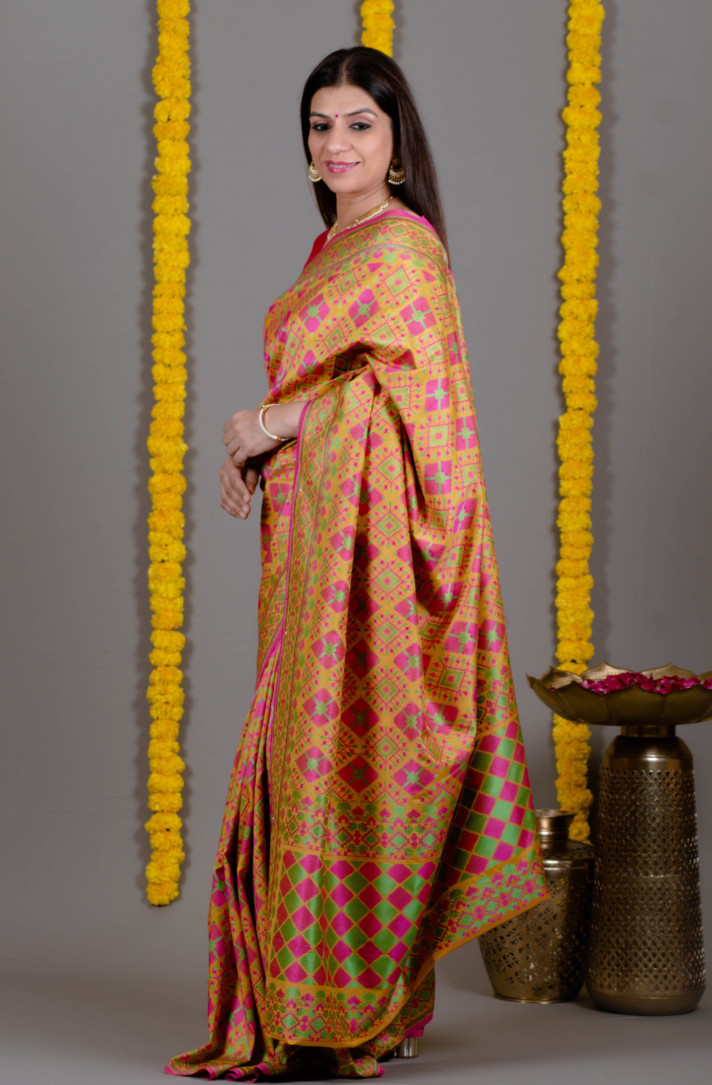 fancy designer wedding bridal party wear saree