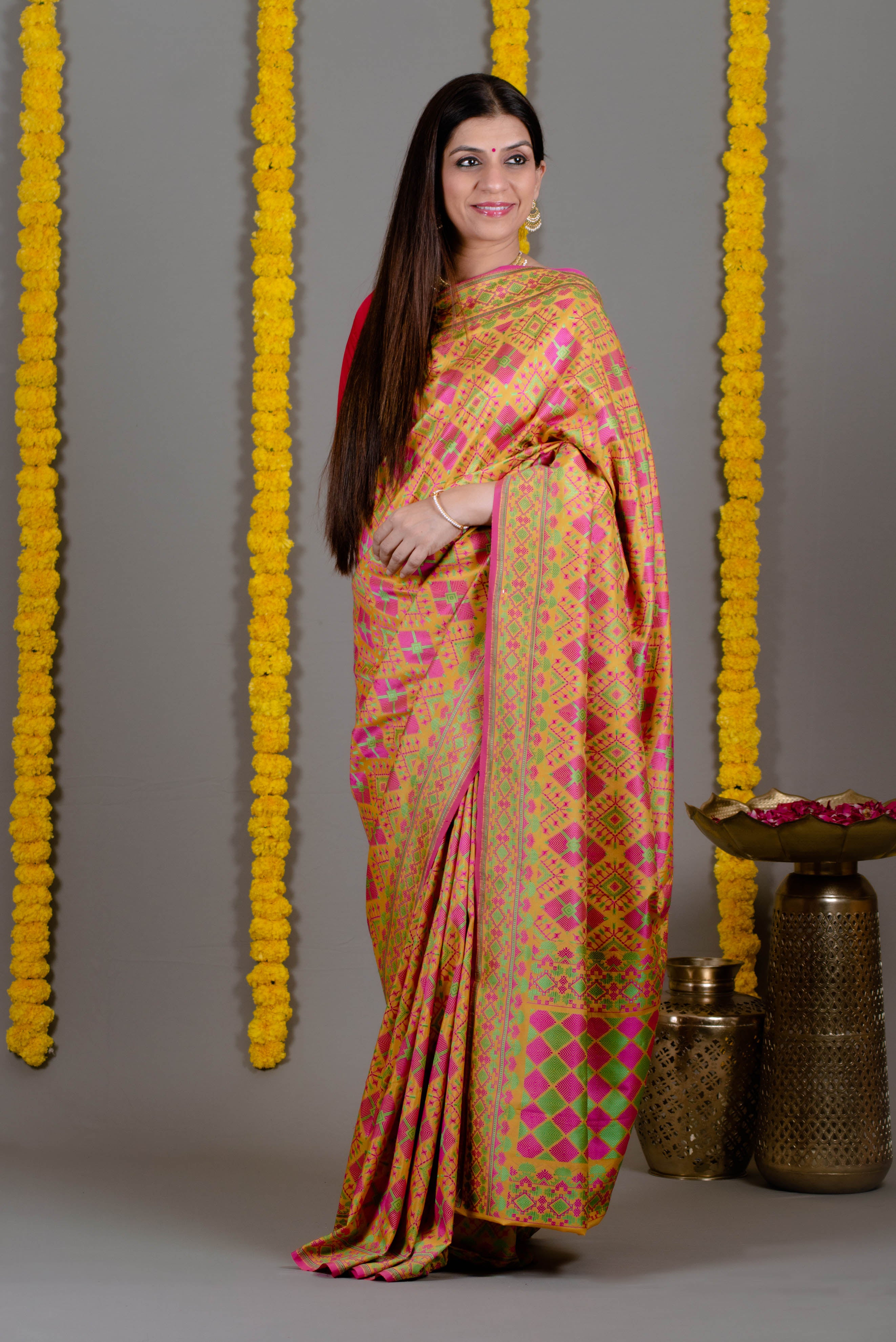 fancy designer wedding bridal party wear saree