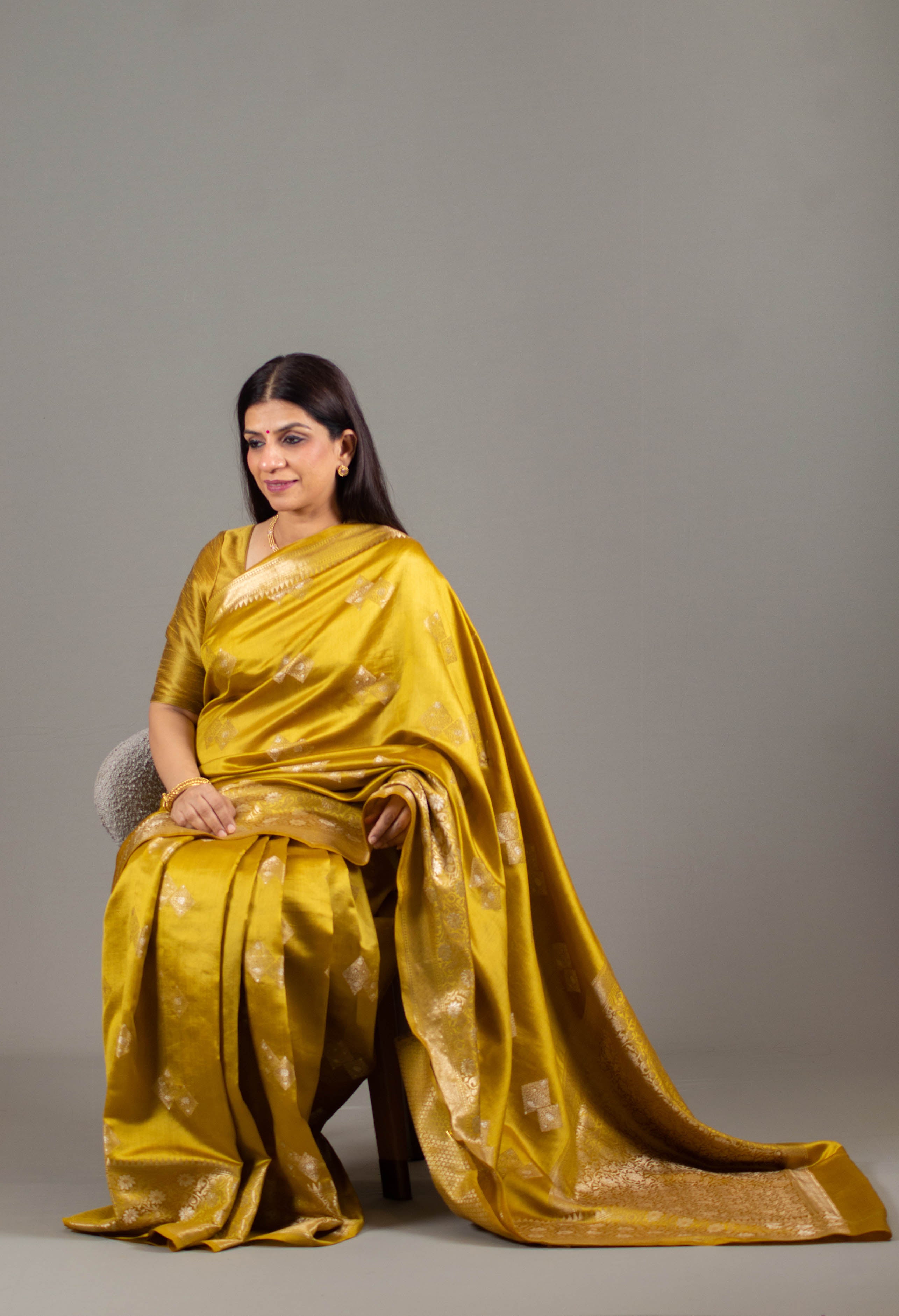 fancy designer wedding bridal party wear saree