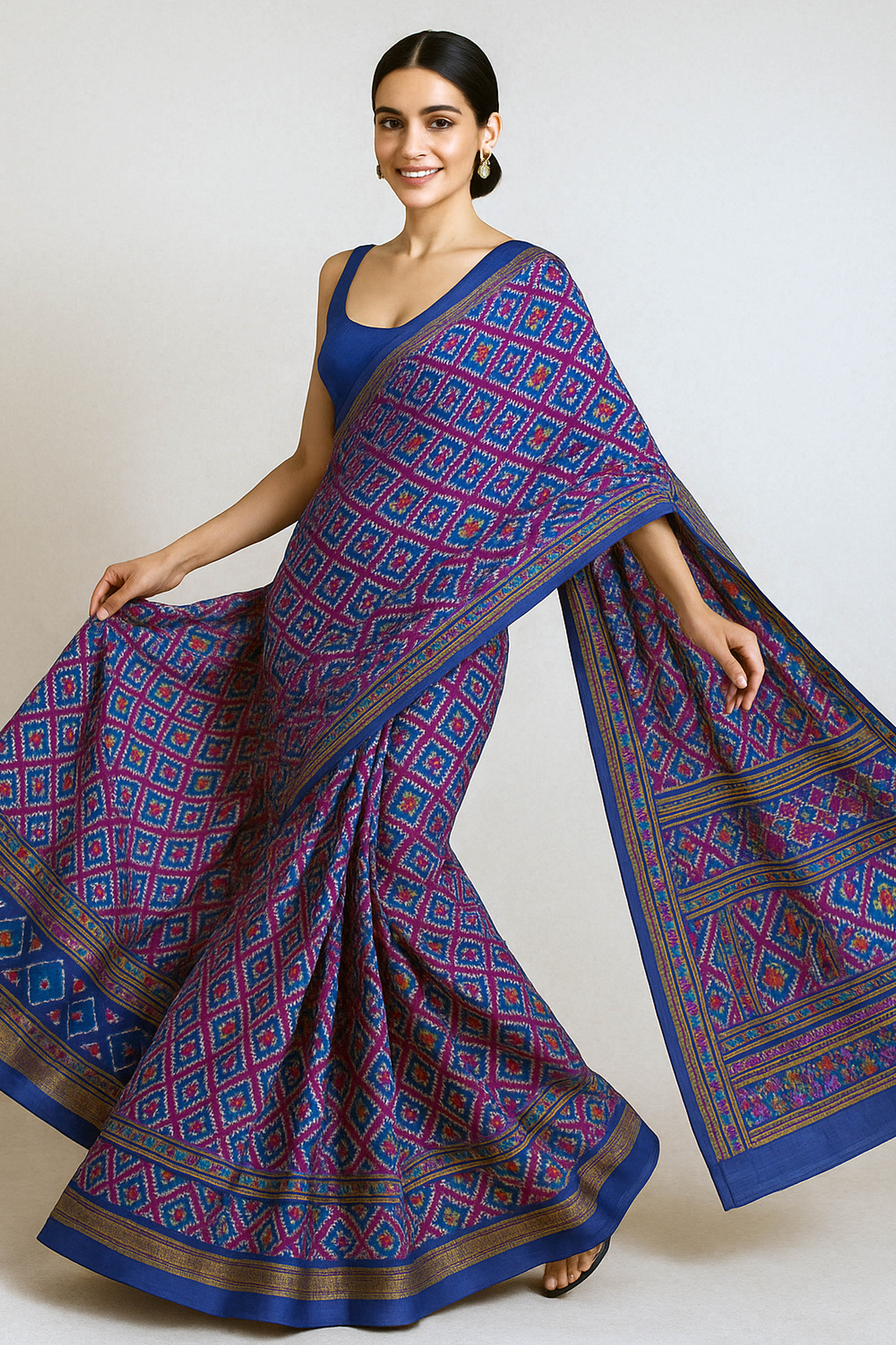 Neelpari Elite & Rich Look Patola & Zig Zag Pattern Dual Tone Premium Dola Soft Silk Saree - Indian Handloomz