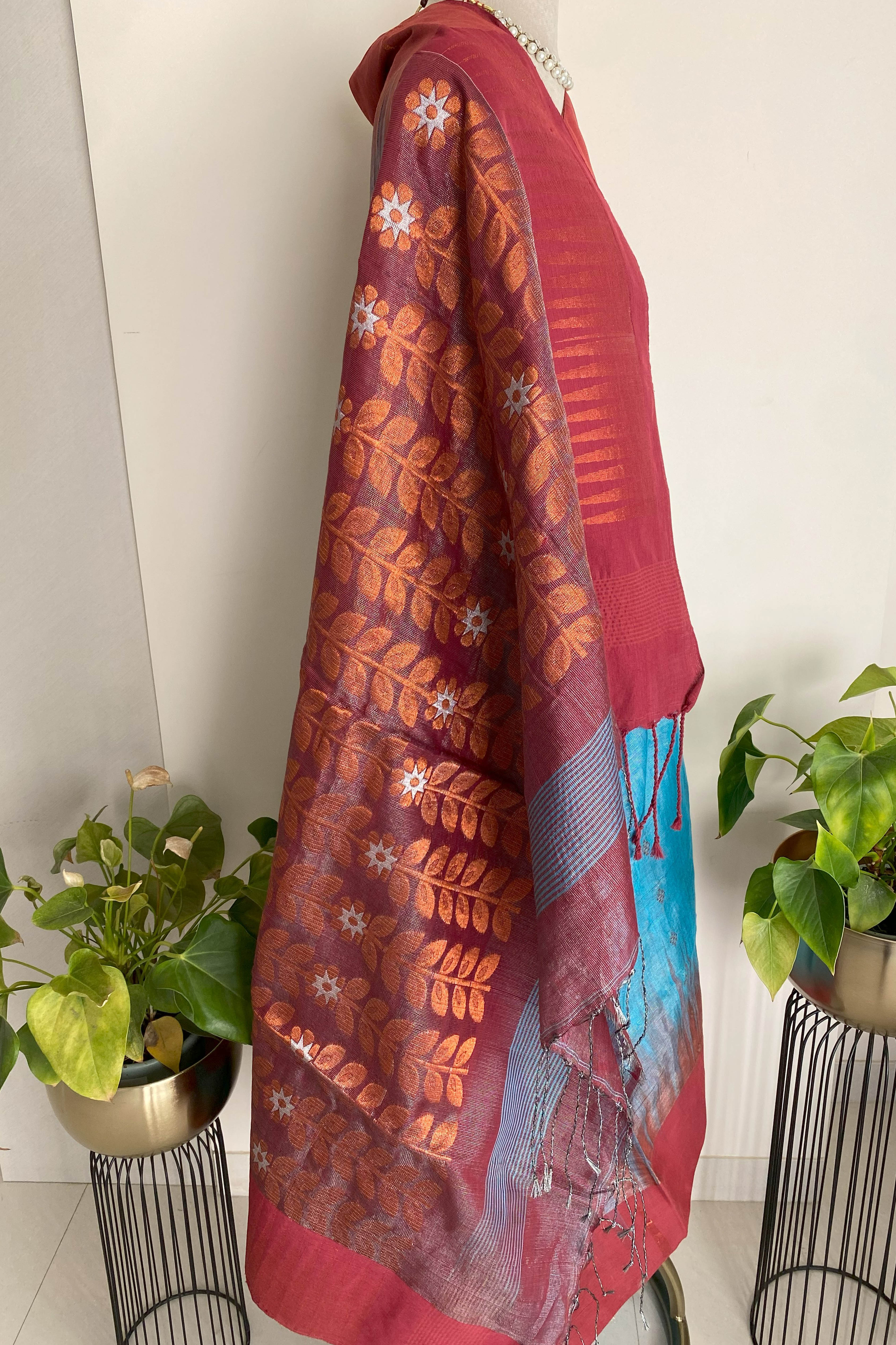 Blue & Rust Red Jamdani Cotton Tissue Saree - Indian Handloomz
