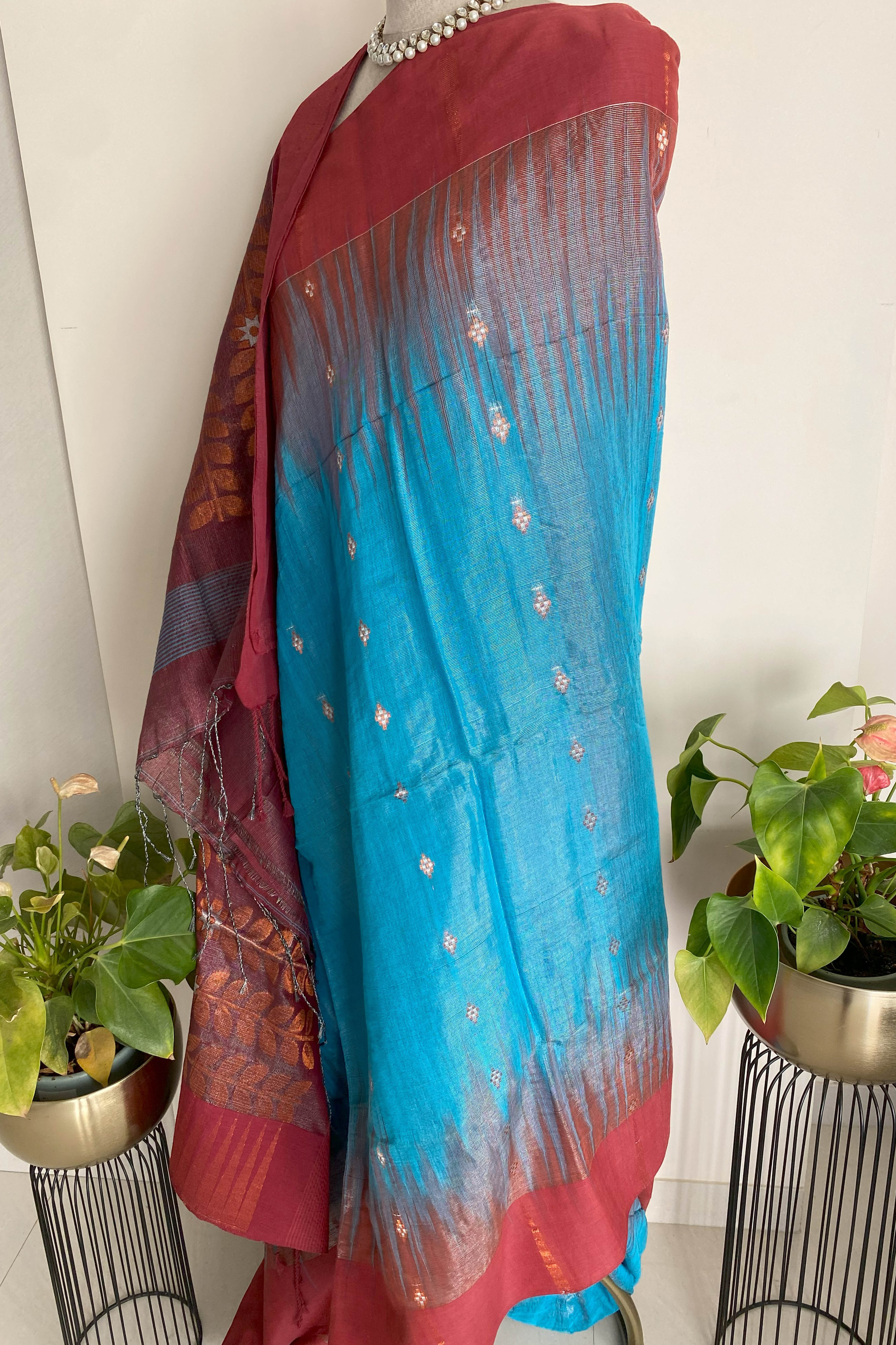 Blue & Rust Red Jamdani Cotton Tissue Saree - Indian Handloomz