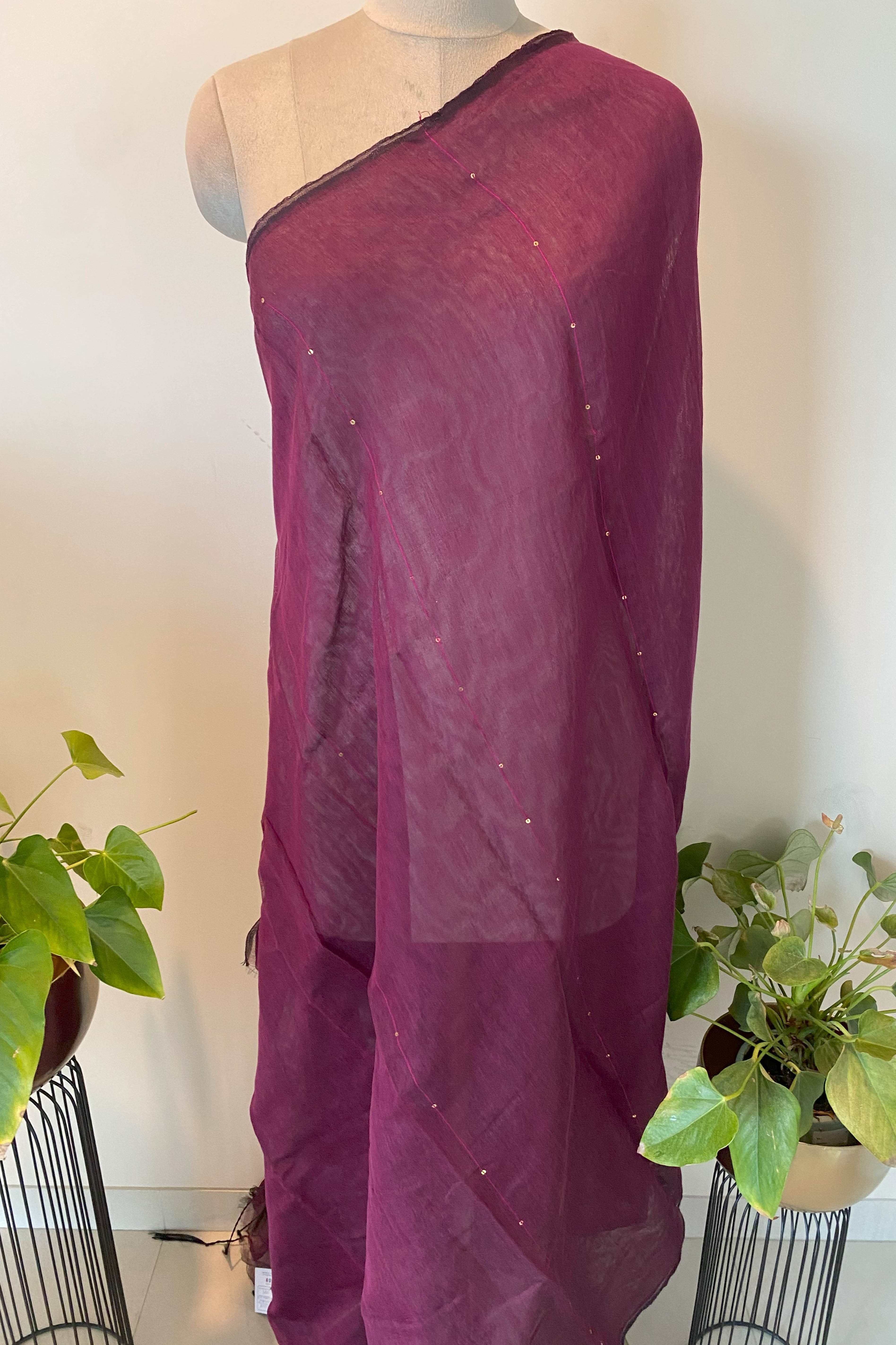 Cotton Magenta Saree with sequins - Indian Handloomz
