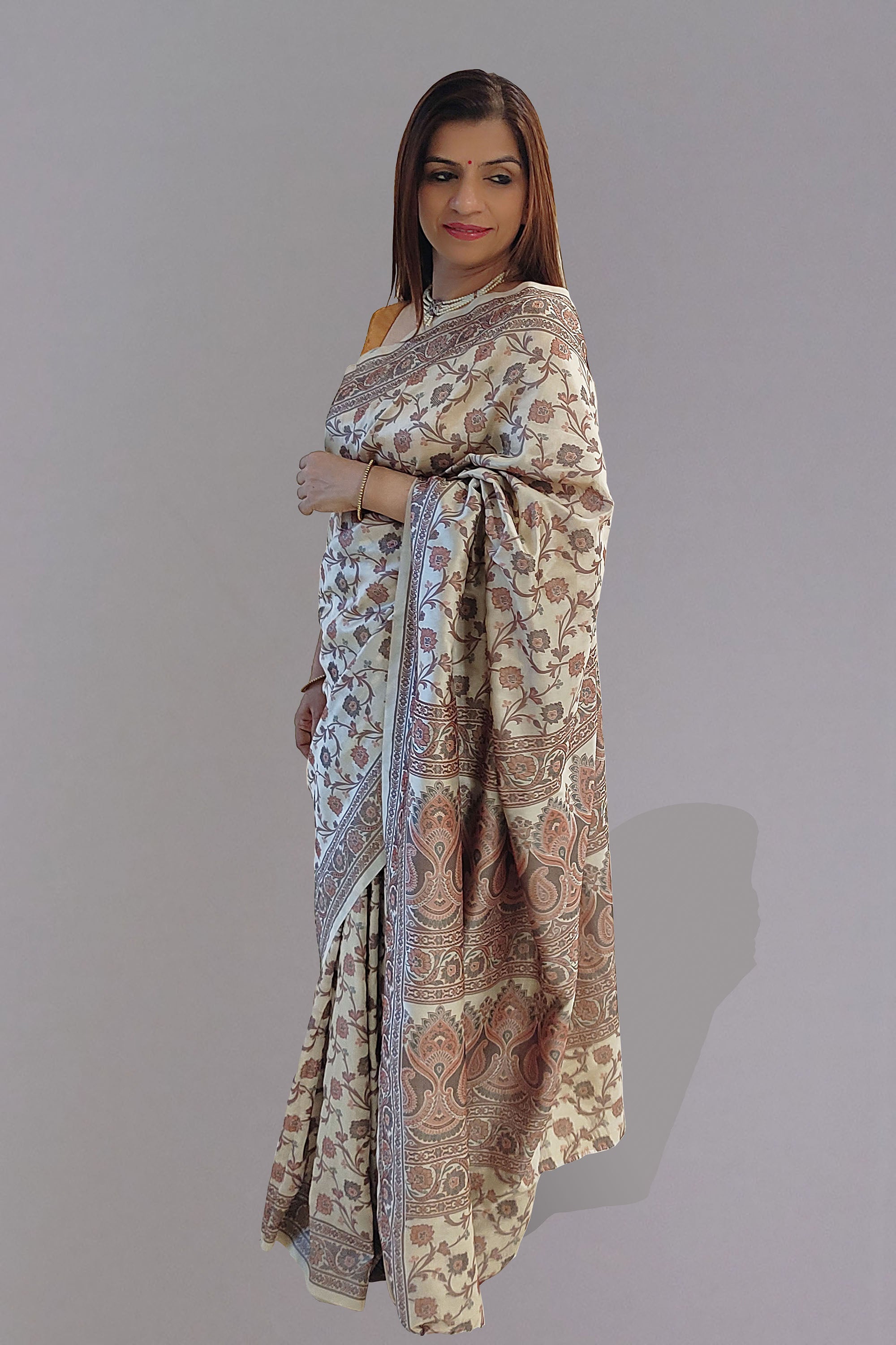 Isha Kashmiri Kani Work Khadi Silk Saree in Off-white Base with Subtle Matt Red & Grey