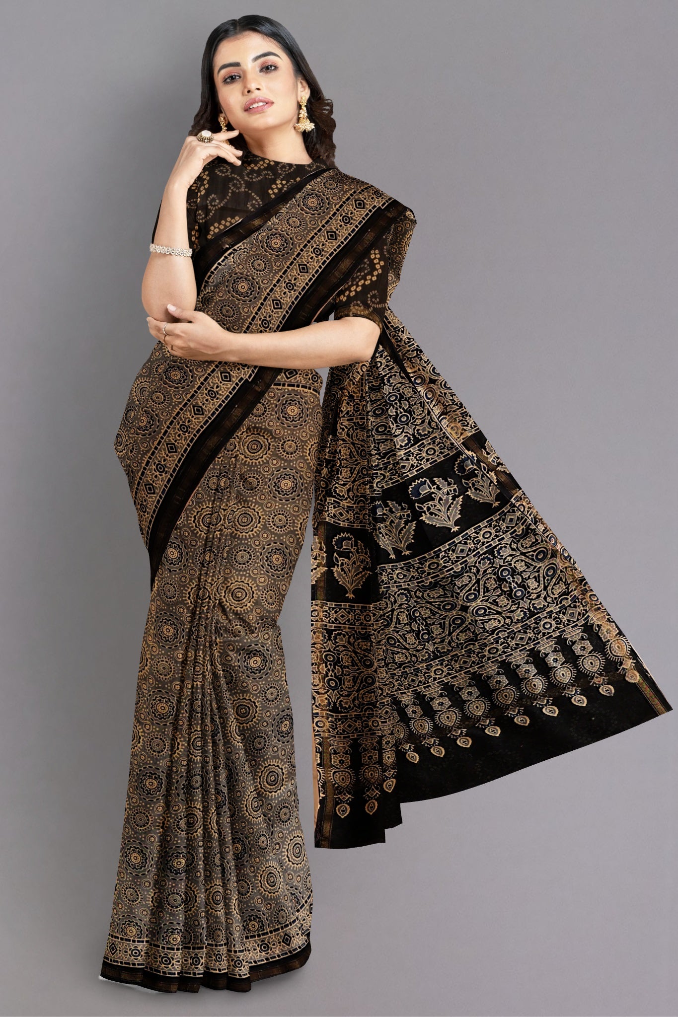 fancy designer wedding bridal party wear saree