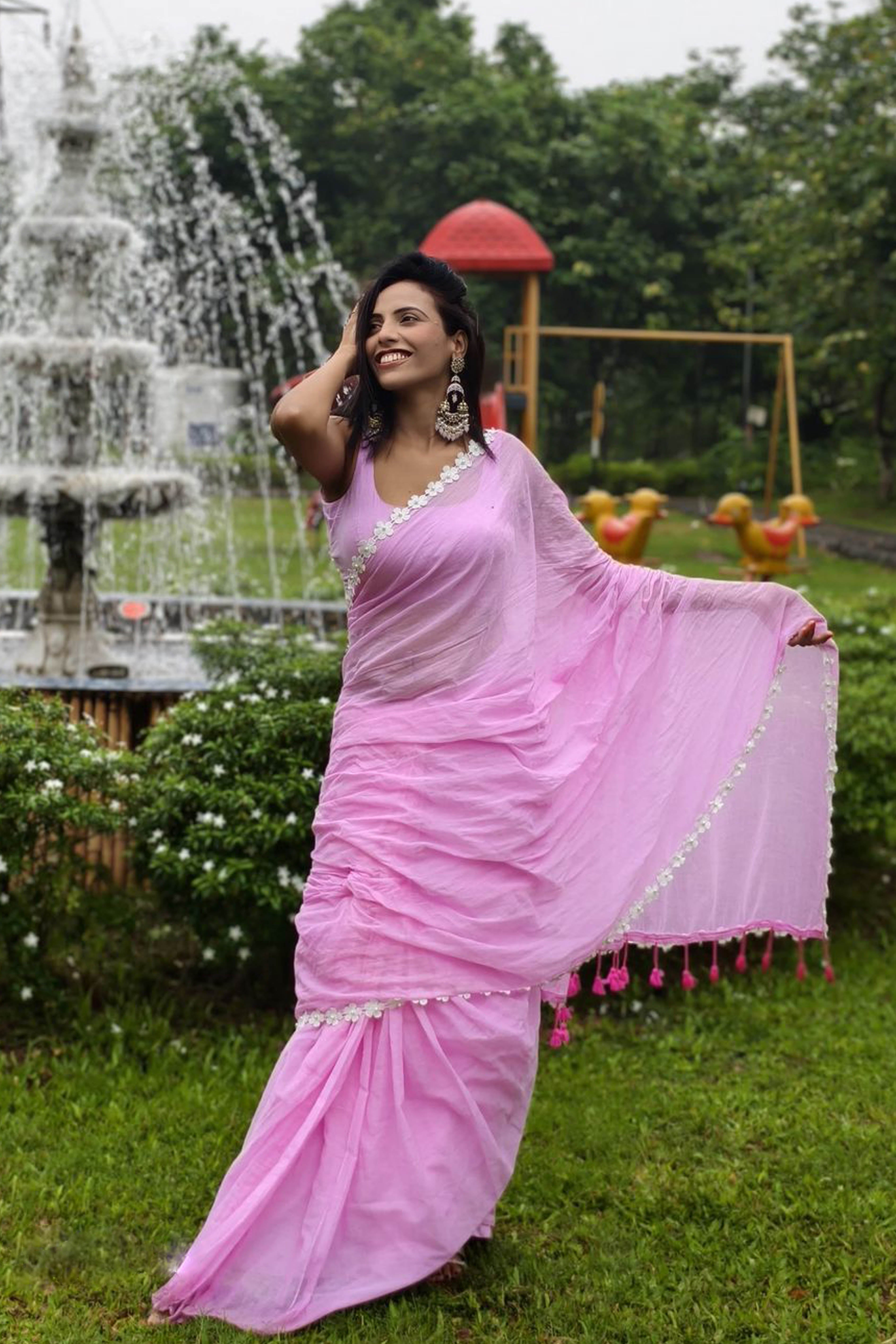 Pure Mul Cotton Saree in Pink with White Floral Lace