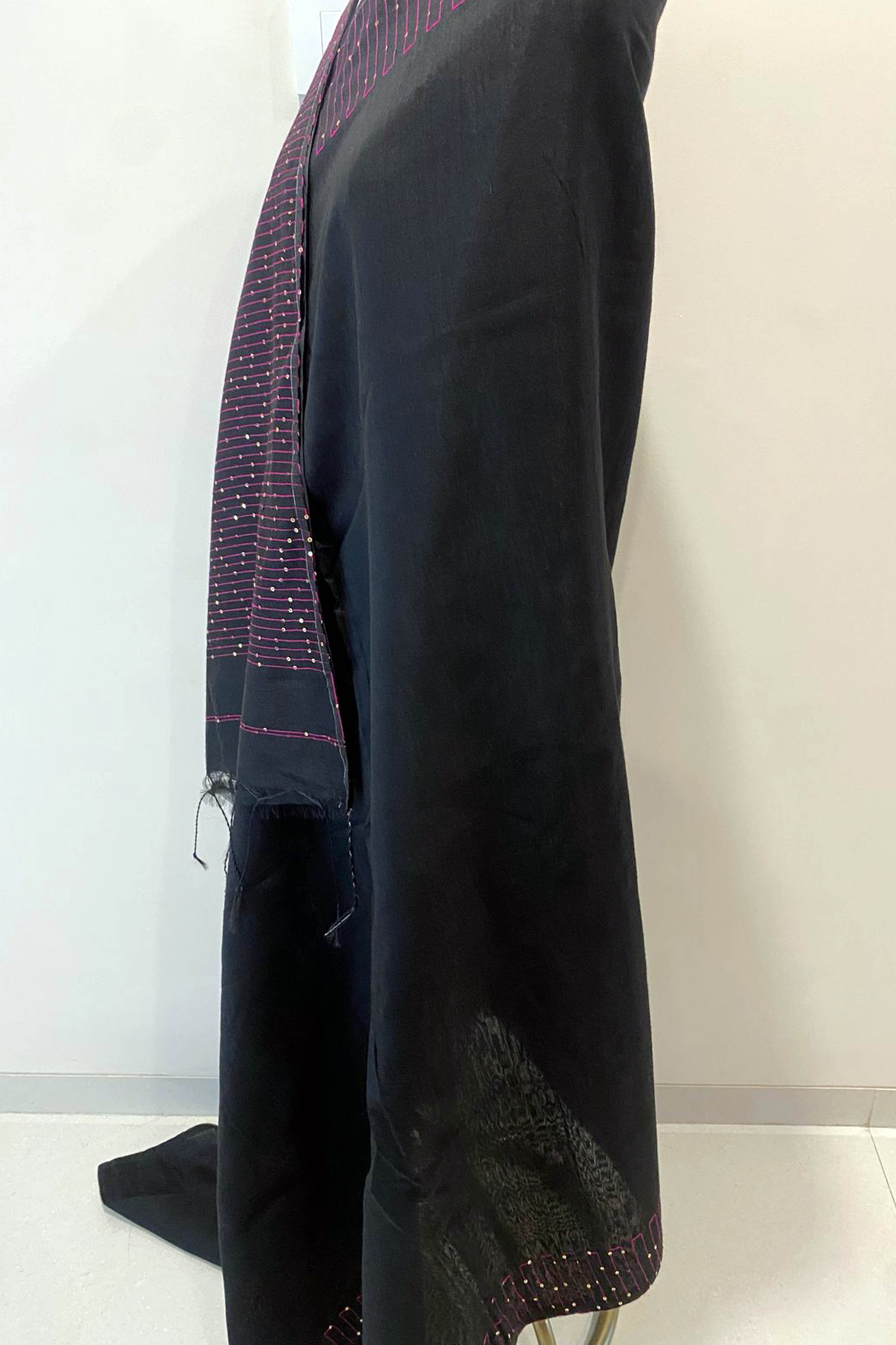 Taarini Jamdani Pure Linen Handloom Saree with Mukaish Work - Indian Handloomz