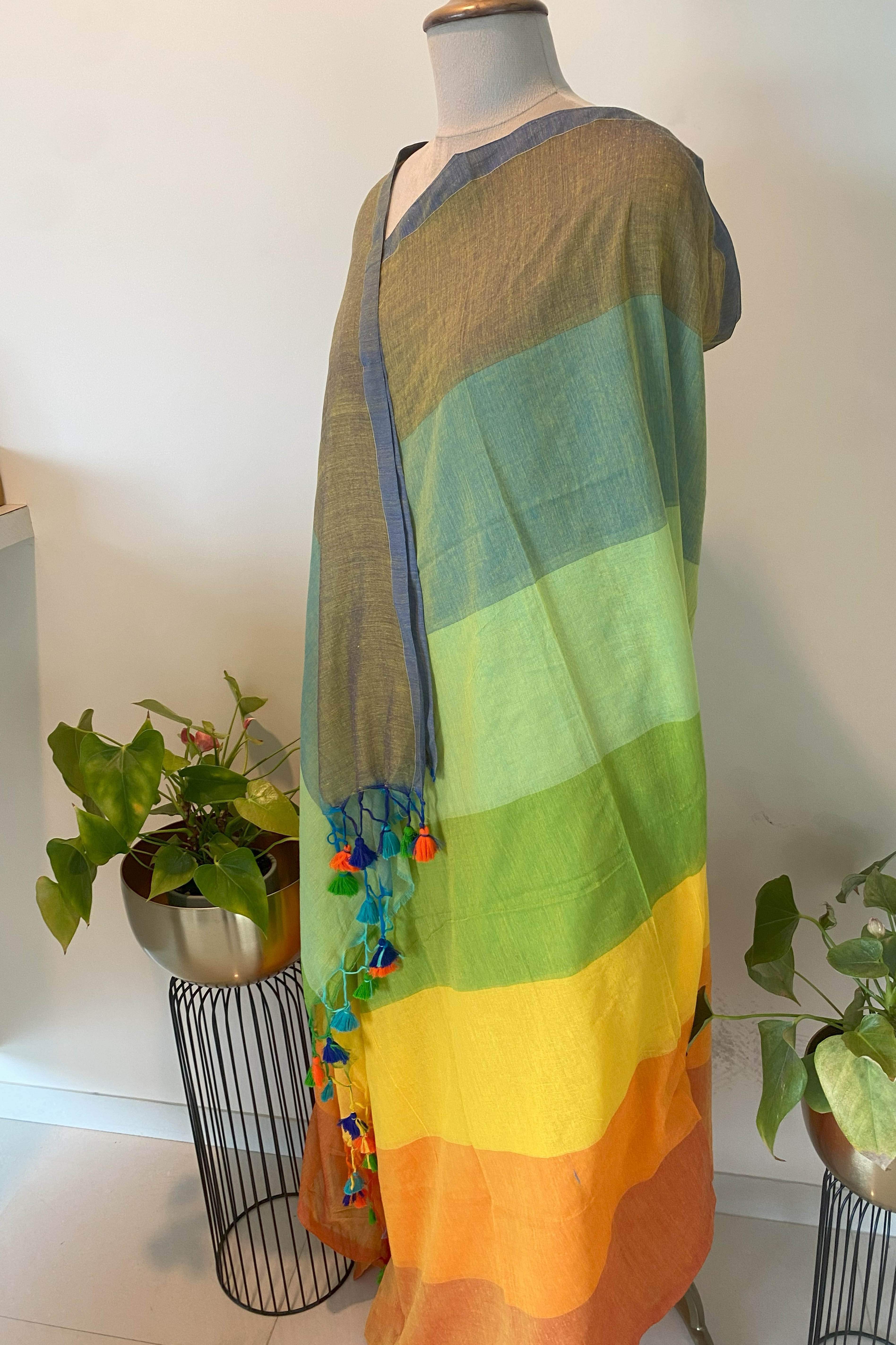 Jamdani Mul Cotton Rainbow Saree in Multi Colour - Indian Handloomz