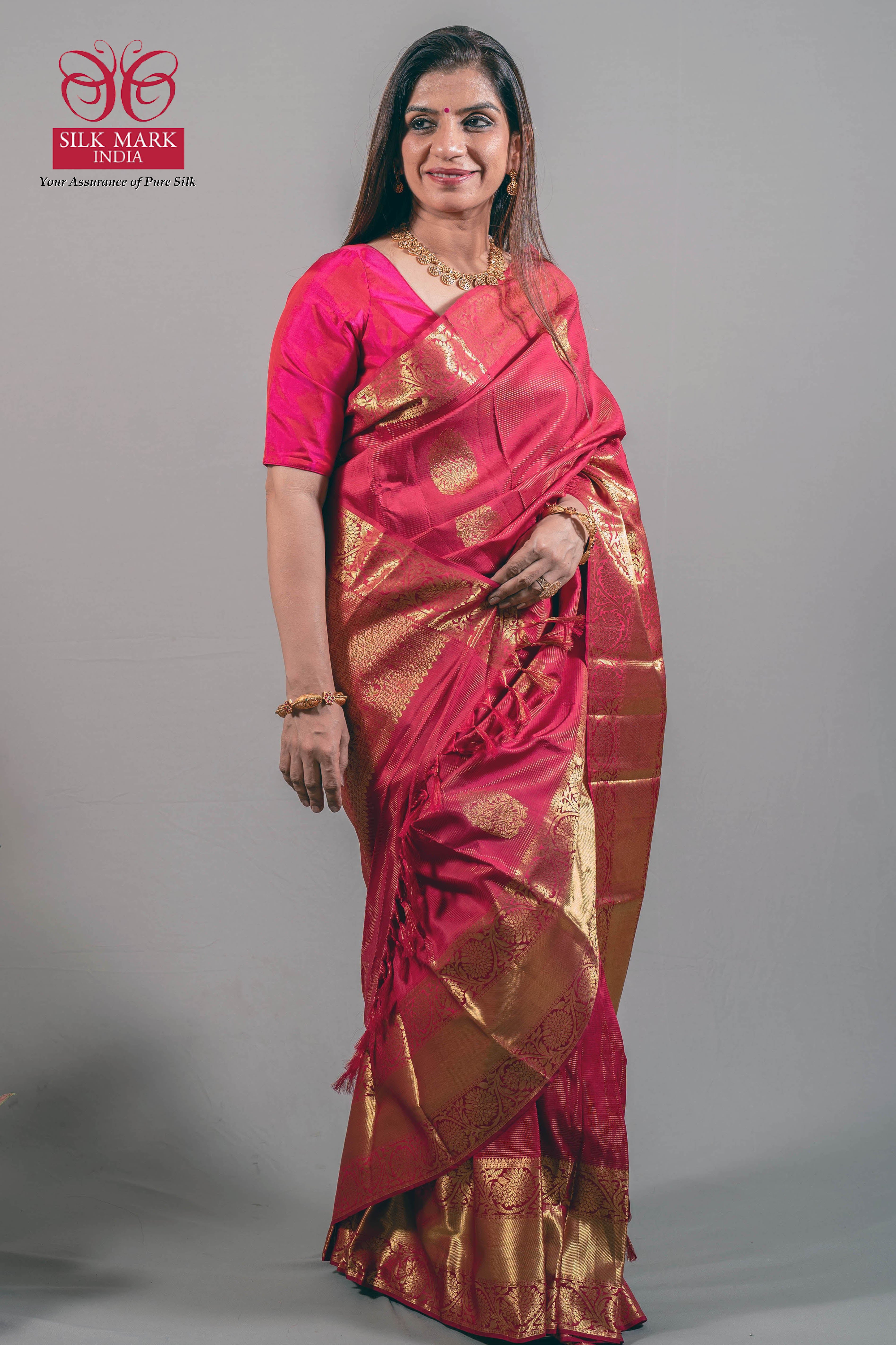Mahek Pure Silk Kanjivaram Saree in Bright Dark Pink with Golden Lotus Motifs - Indian Handloomz