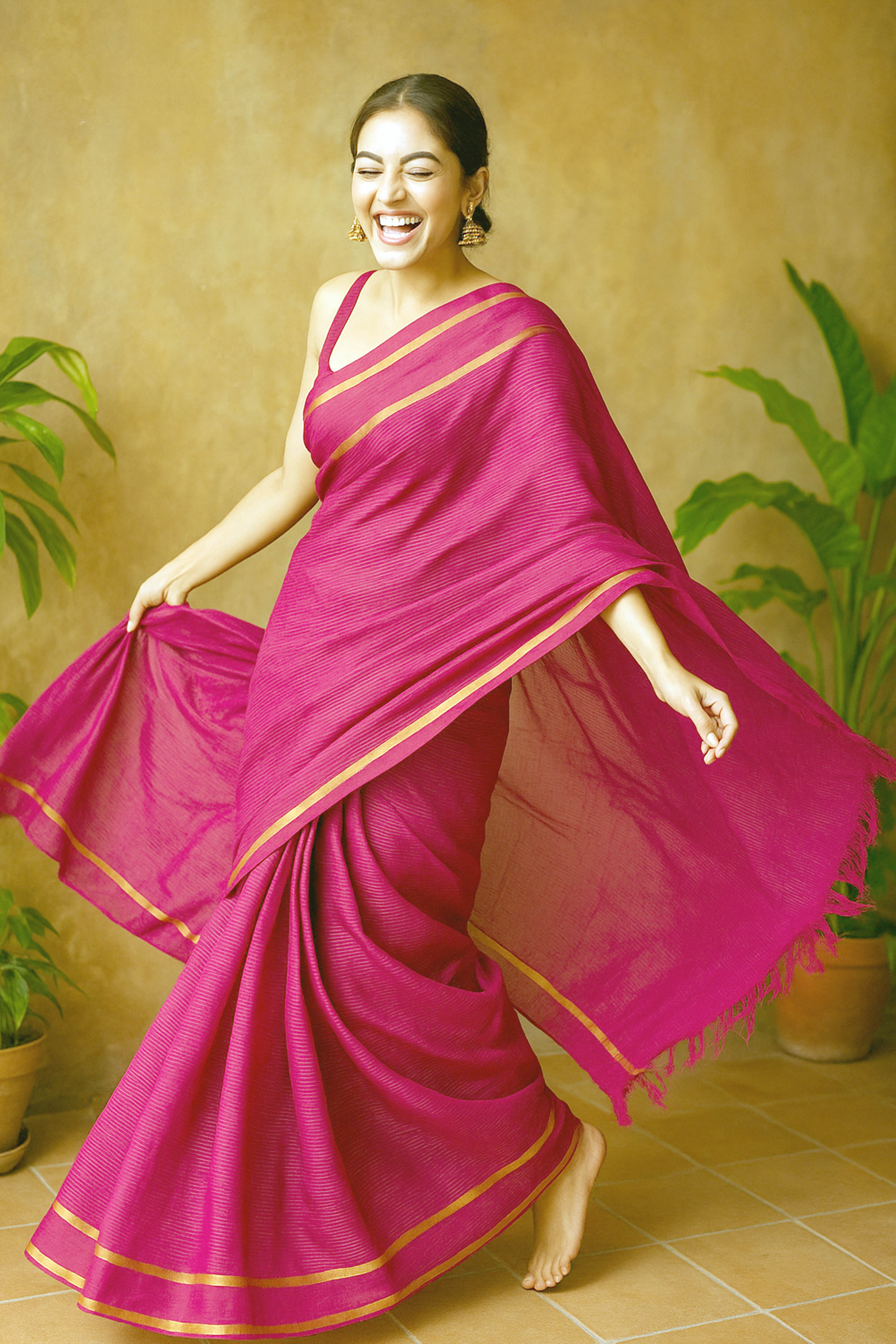 Rani Pink Saree with Golden Border & Checks Pallu - Indian Handloomz