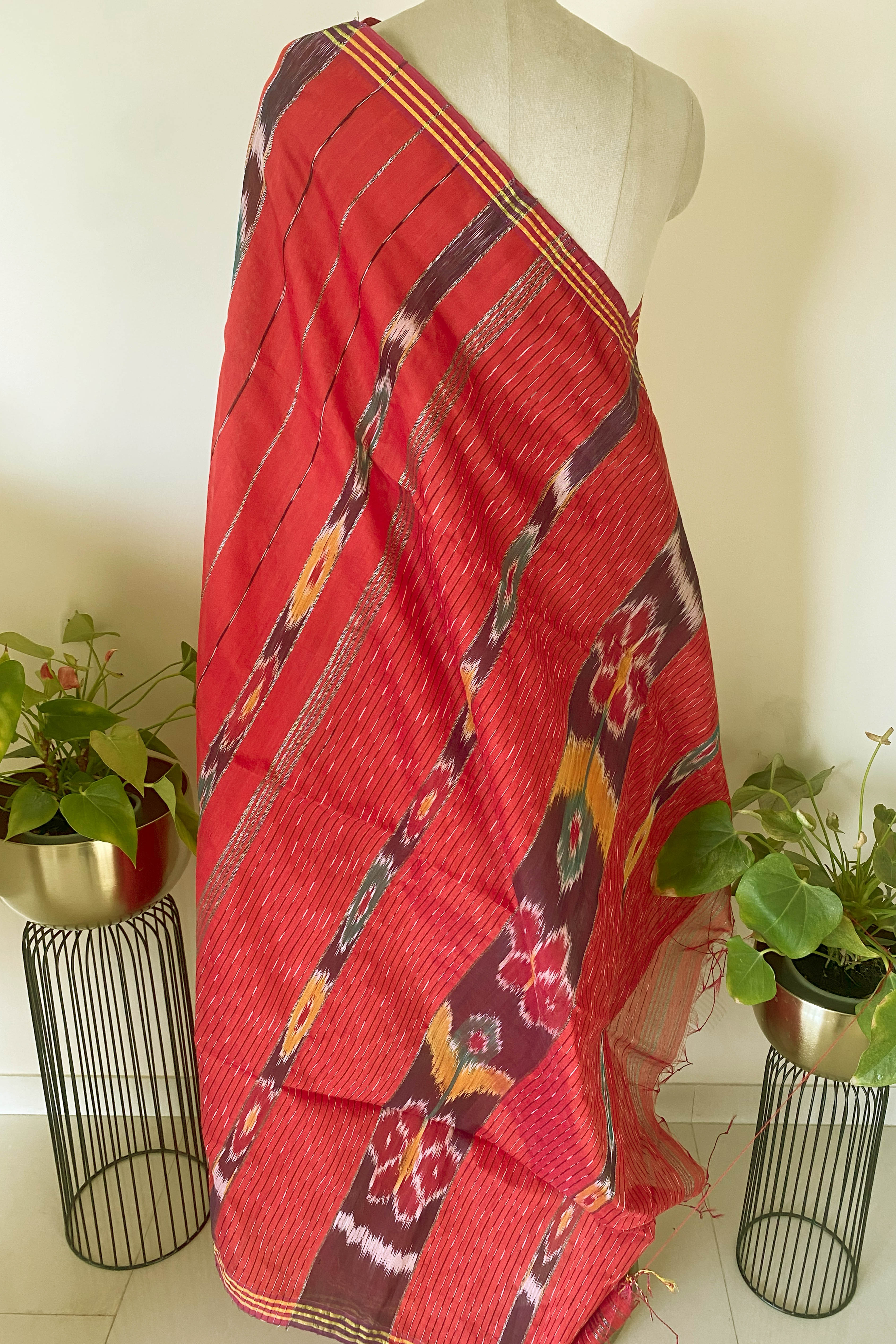 Red Jamdani Cotton Ikkat Saree - Indian Handloomz