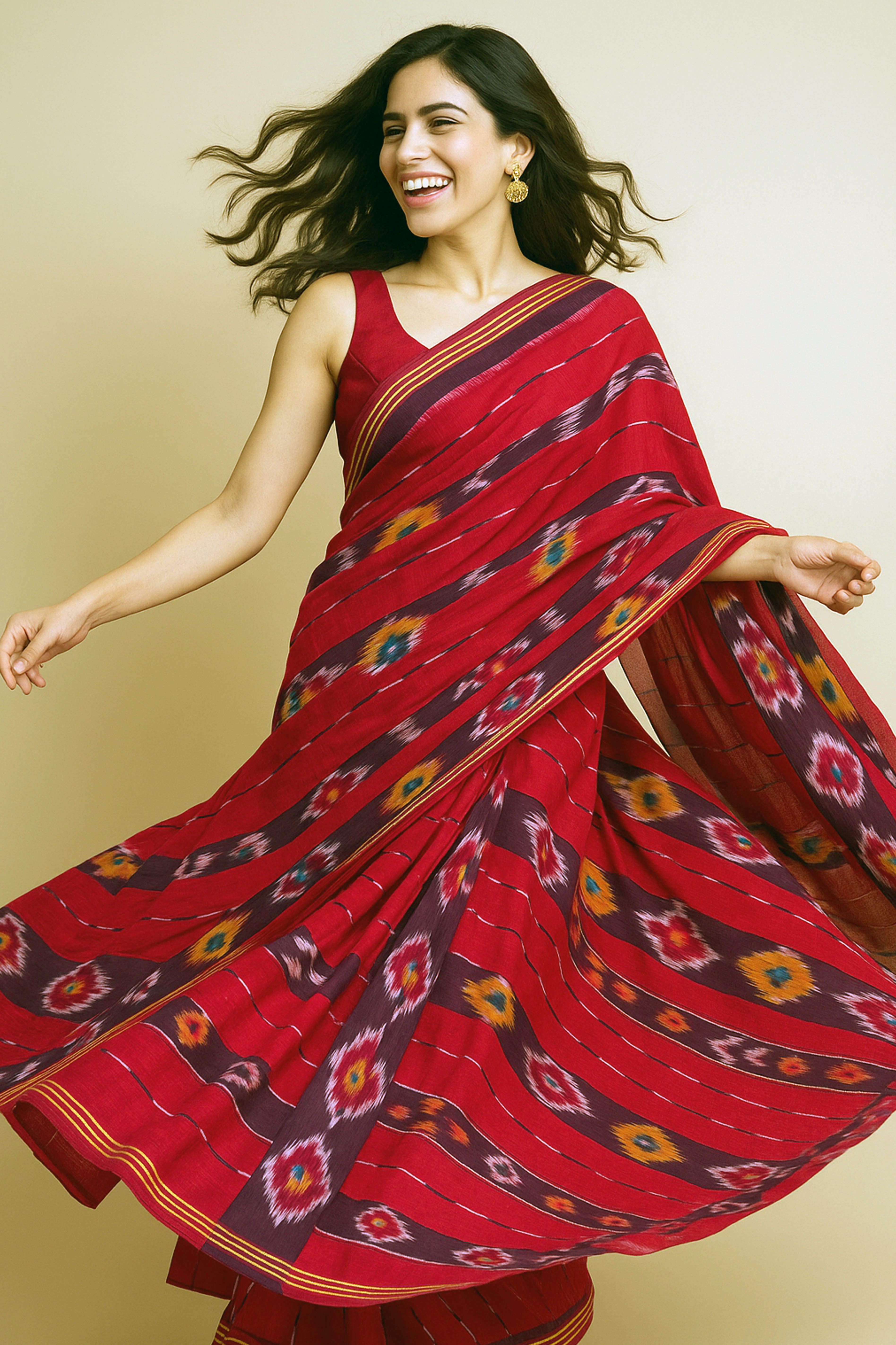 Red Jamdani Cotton Ikkat Saree - Indian Handloomz