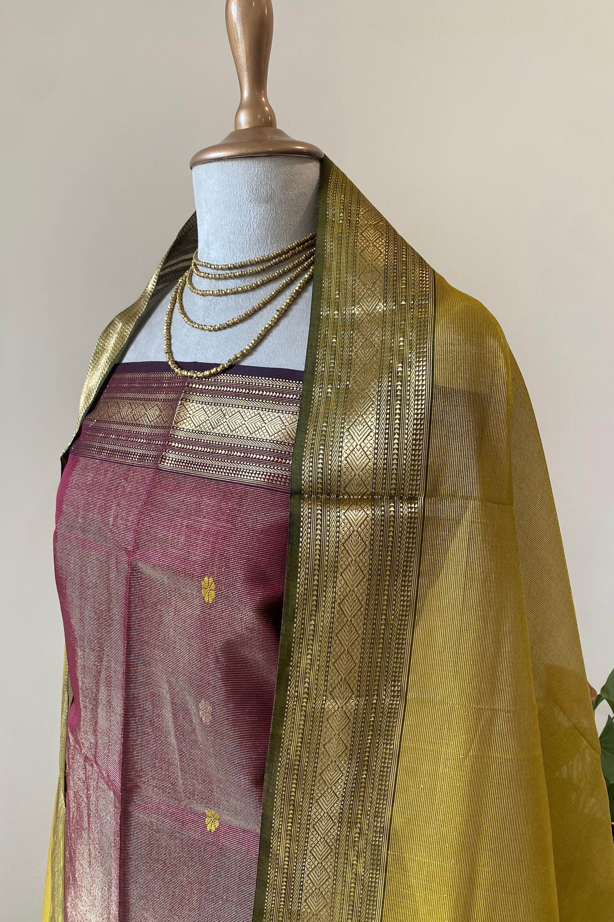 Designer Dimpi Rich Dark Onion Pink Tissue Cotton Silk Maheshwari