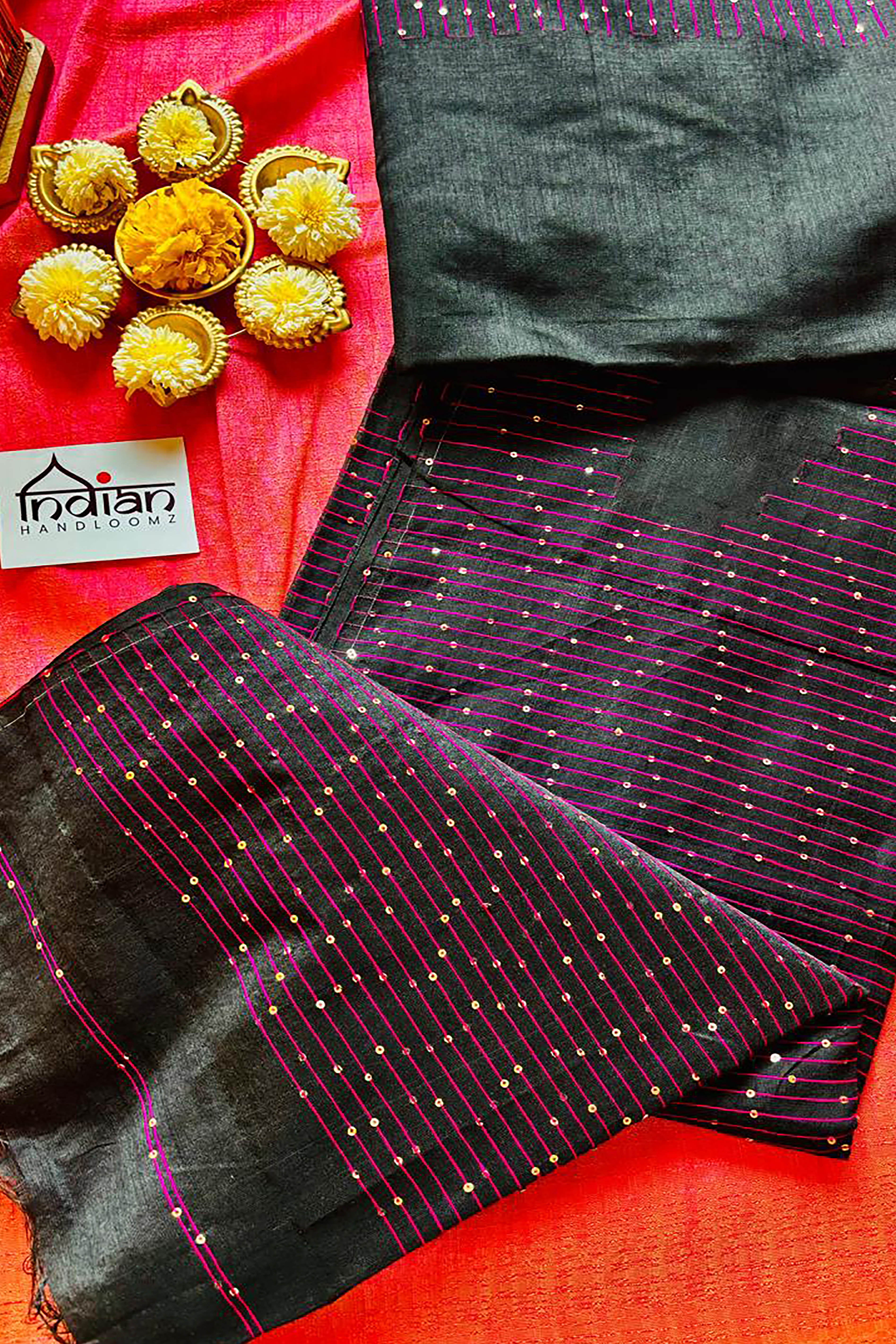 Taarini Jamdani Pure Linen Handloom Saree with Mukaish Work