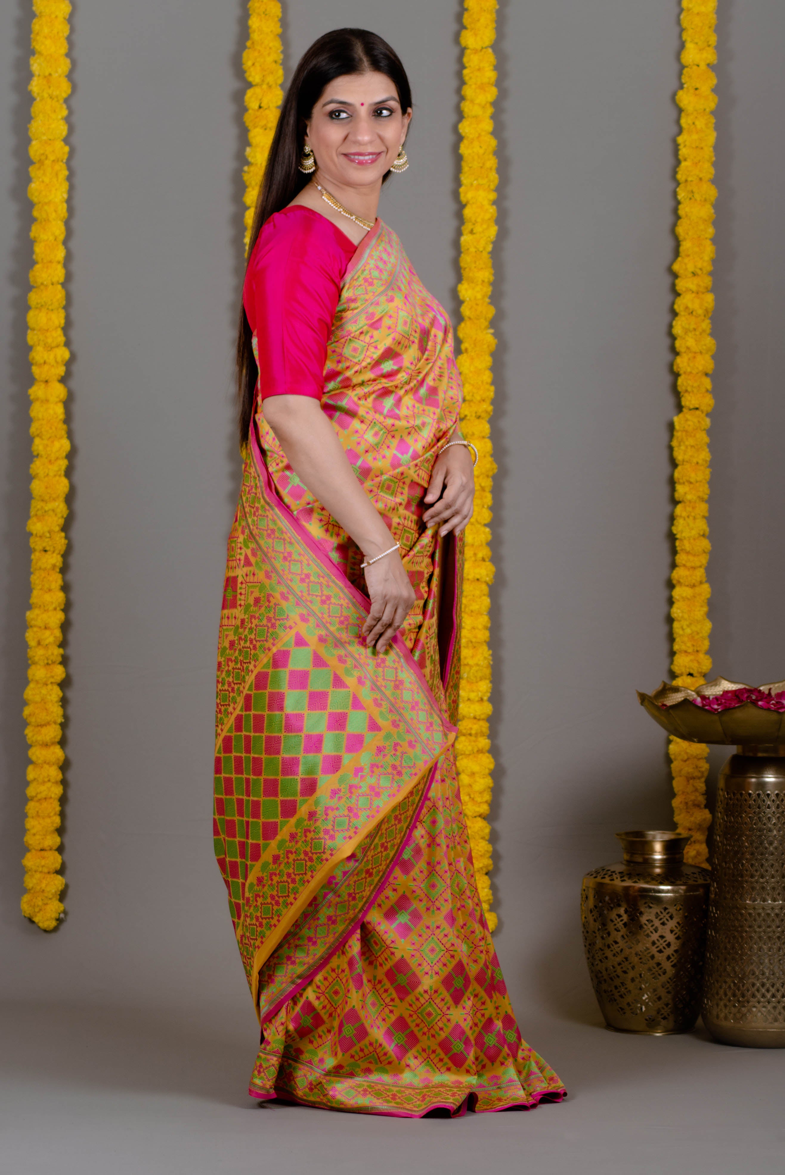 fancy designer wedding bridal party wear saree