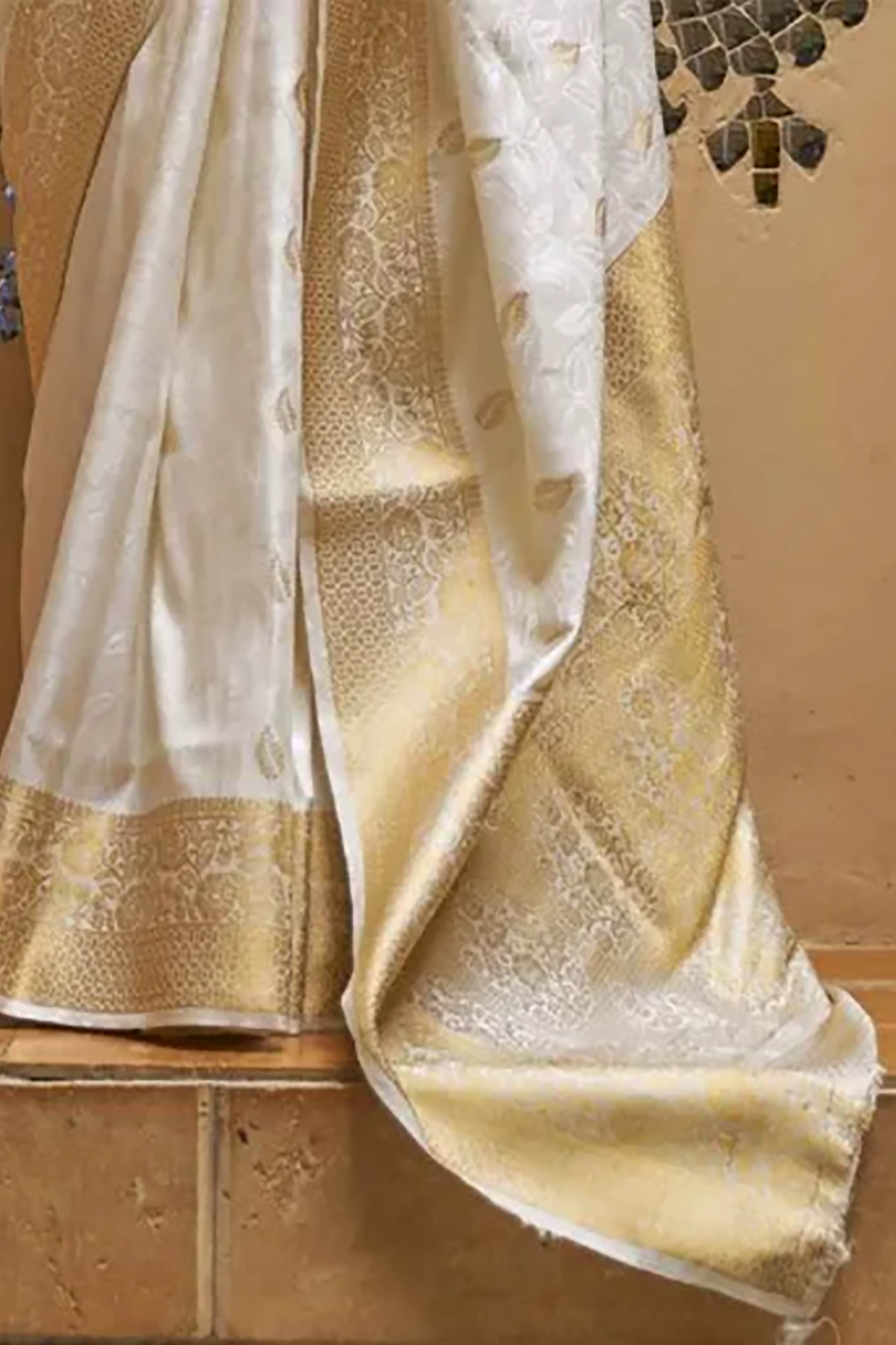 Tvisha Kanchipuram Silk Sarees in Ivory Colour & Golden Zari Border